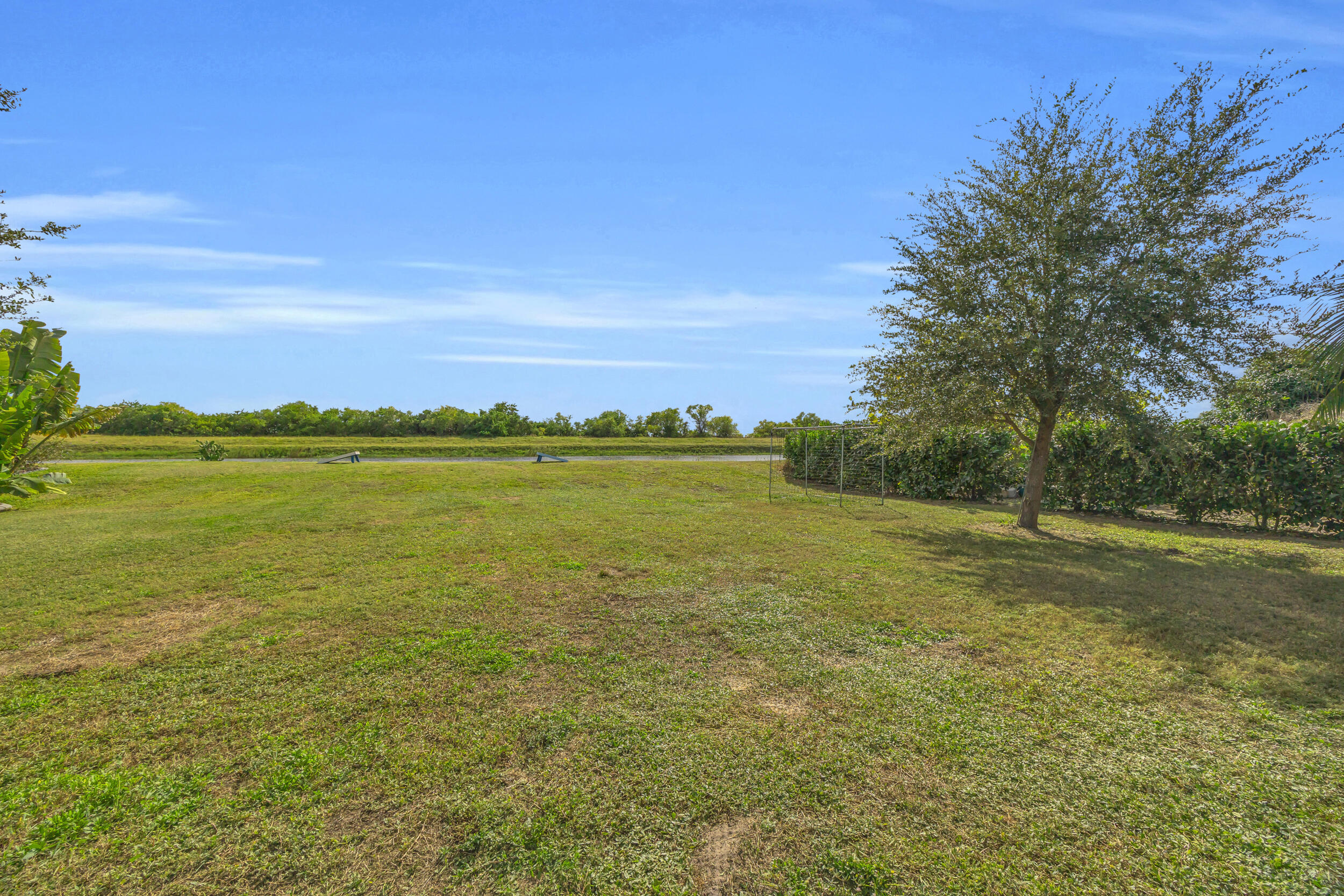 379 SW South Quick Circle