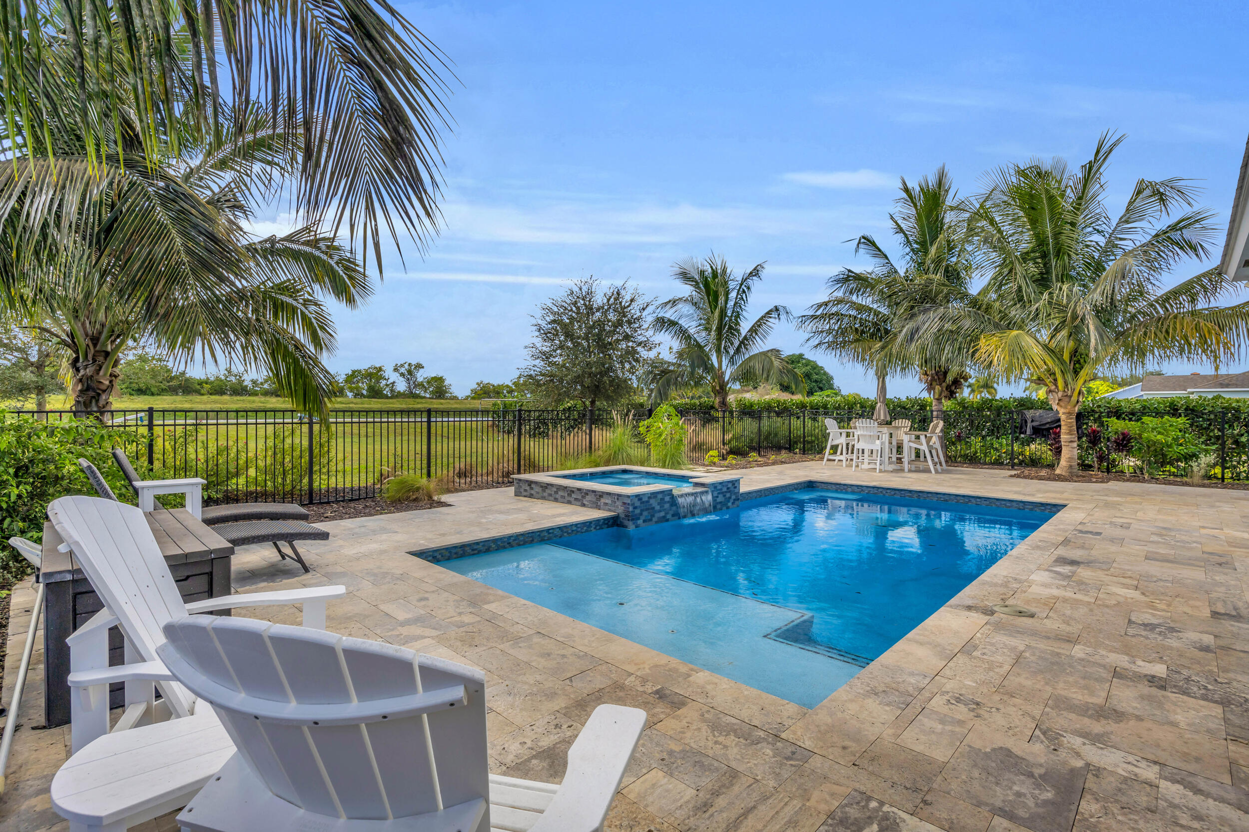 379 SW South Quick Circle