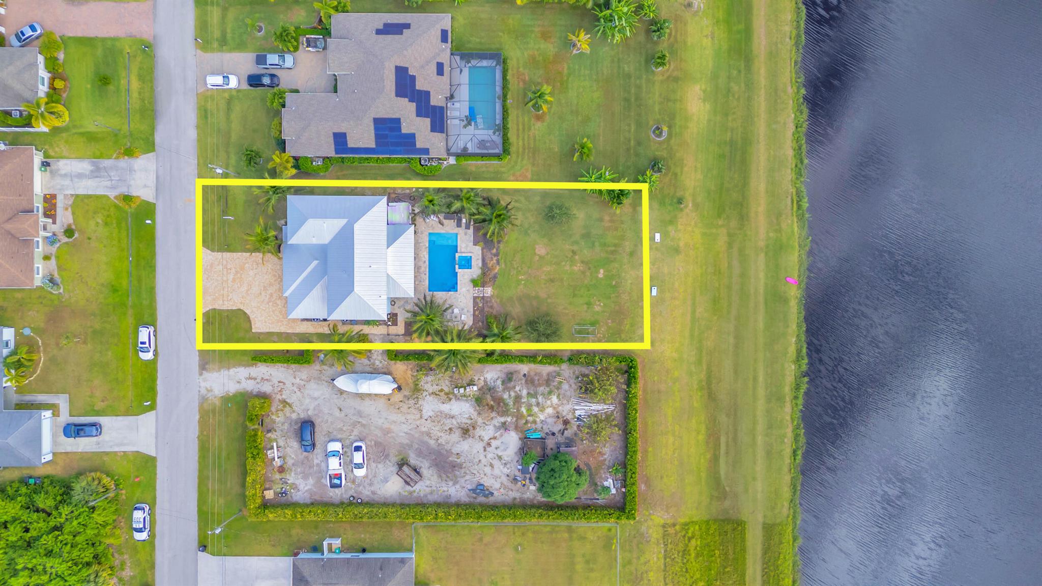 379 SW South Quick Circle