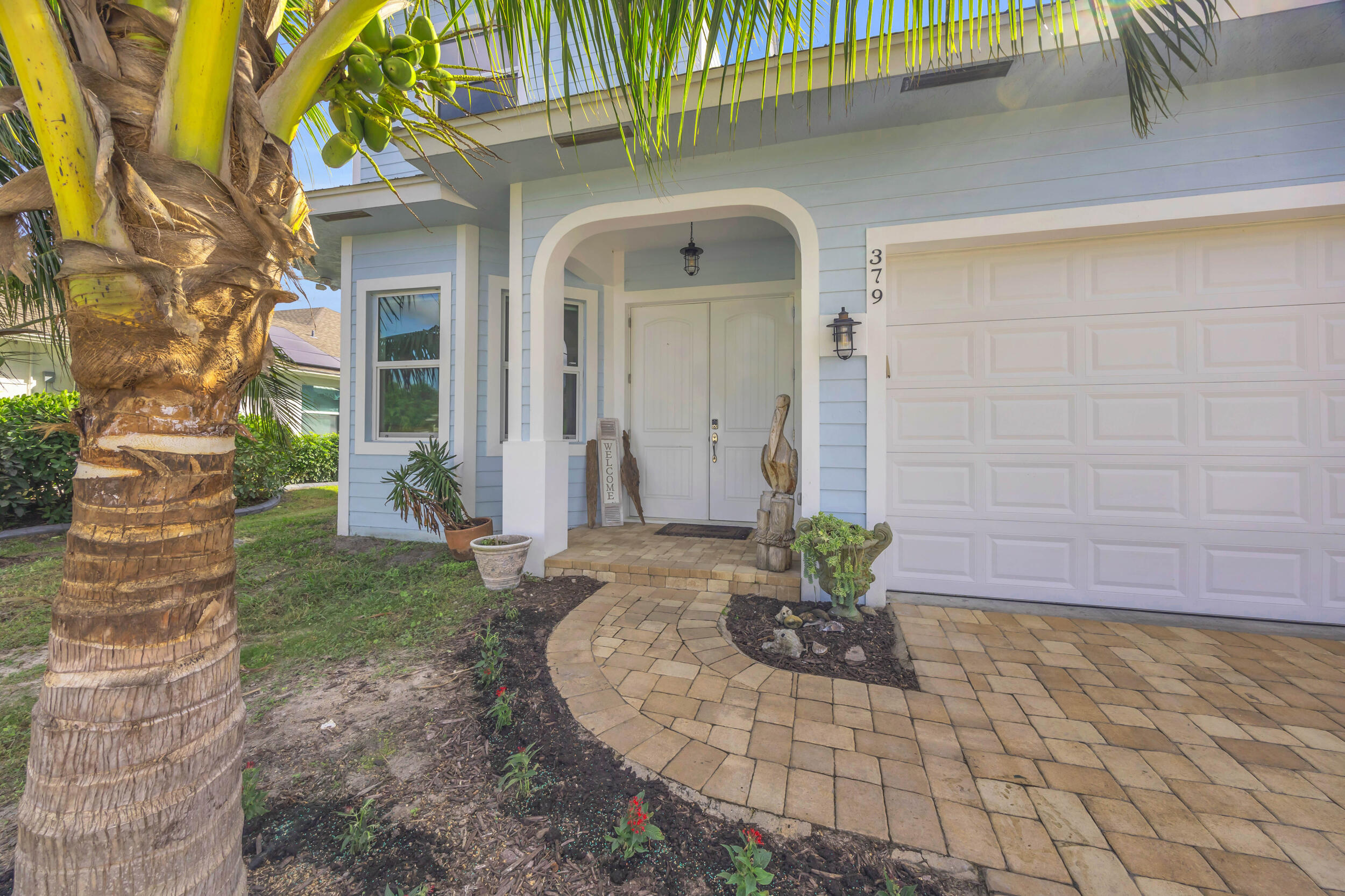 379 SW South Quick Circle