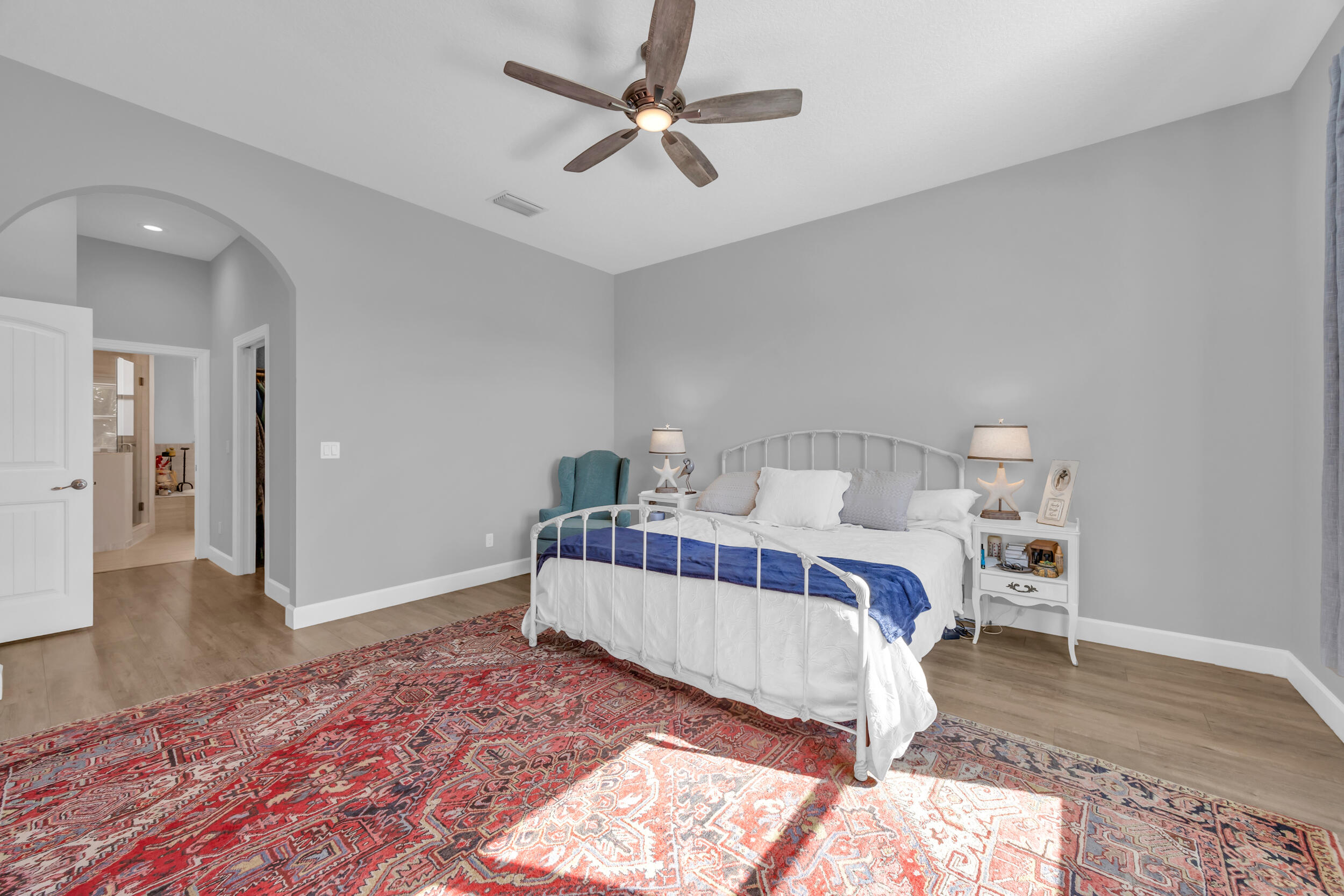 379 SW South Quick Circle