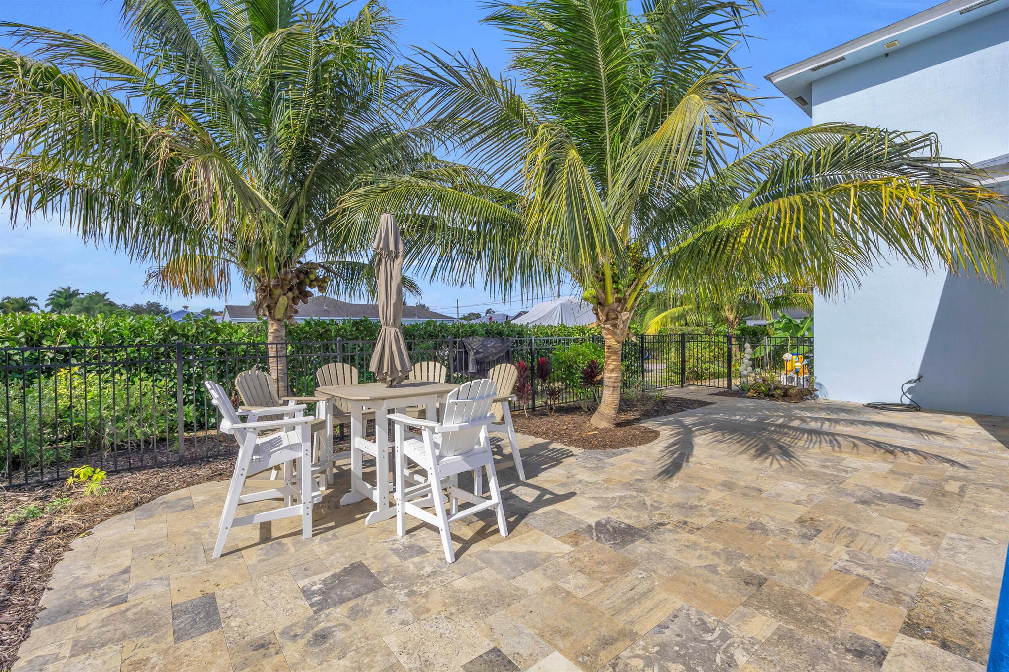 379 SW South Quick Circle