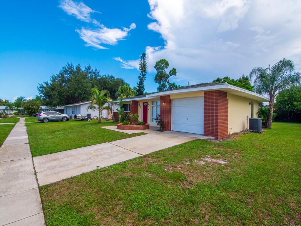 226 SW Reynolds Avenue, Port St. Lucie