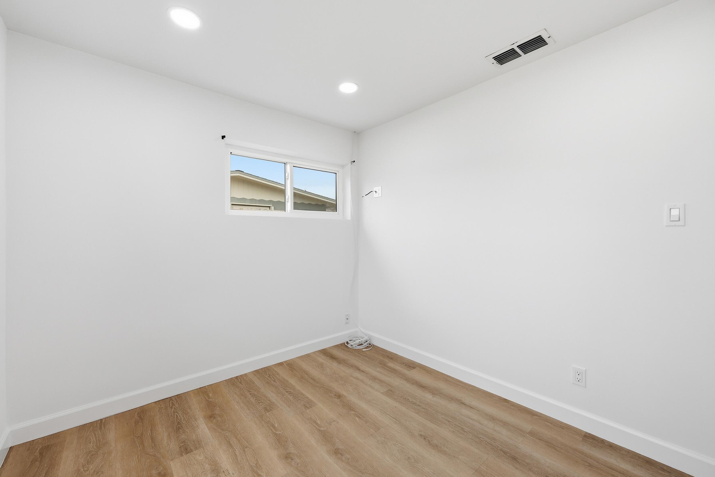 1612 NE South Street