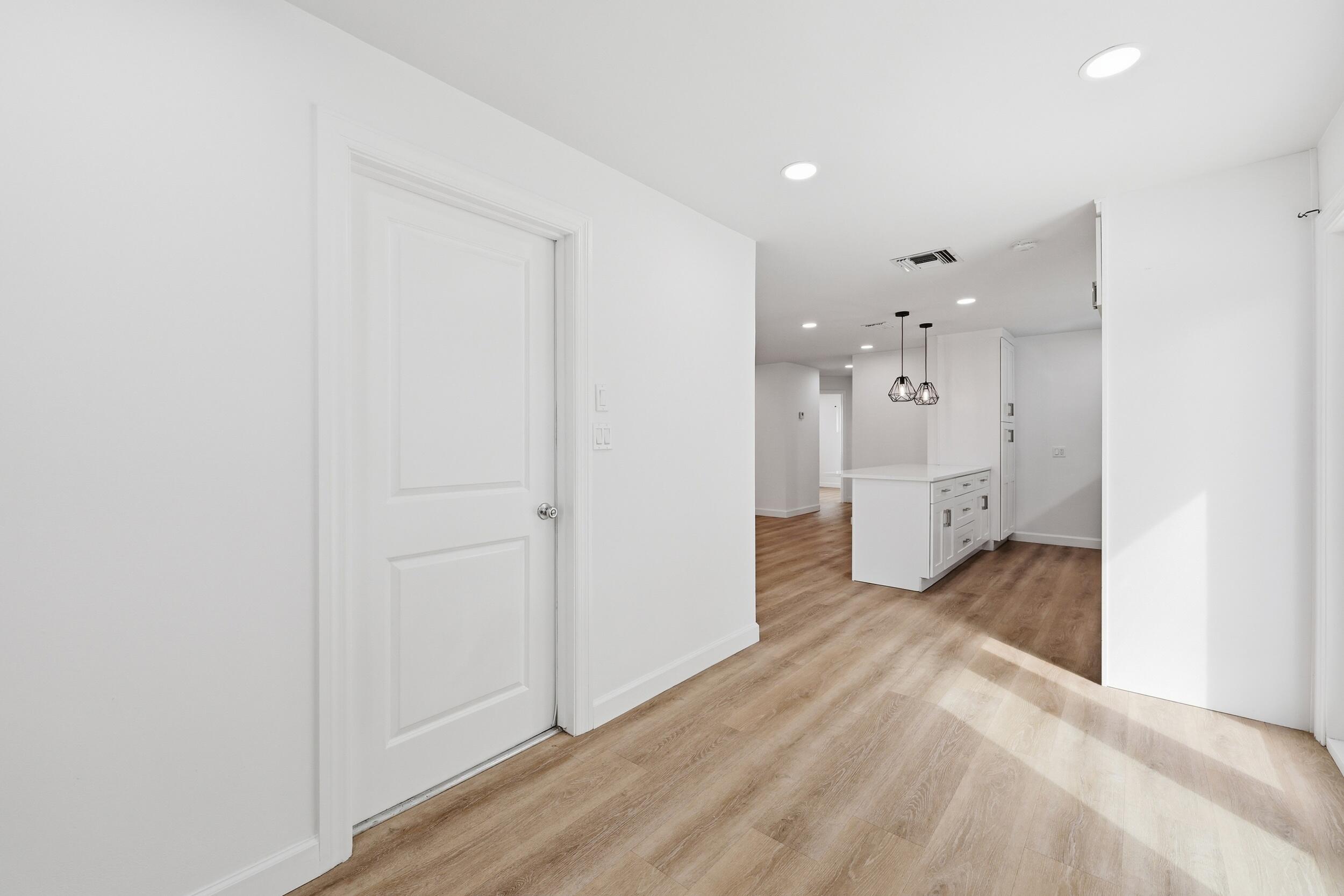 1612 NE South Street