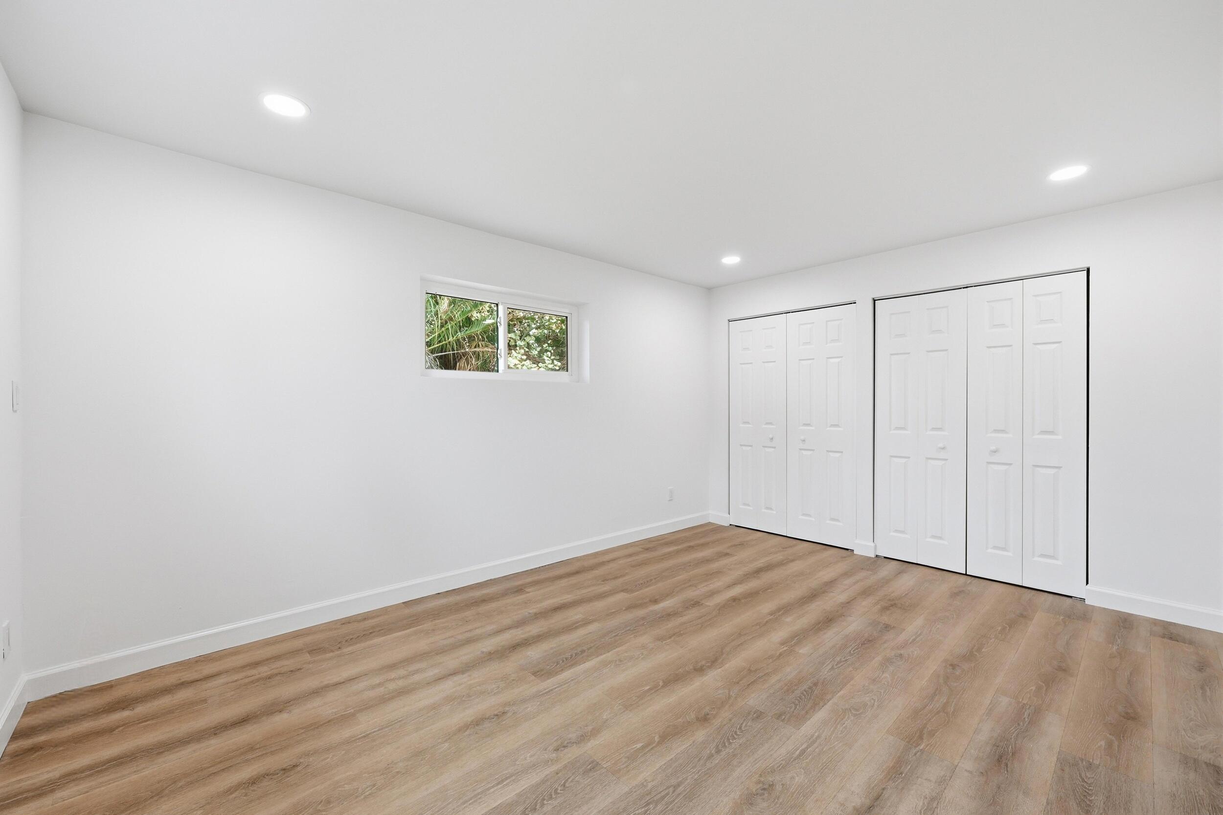 1612 NE South Street