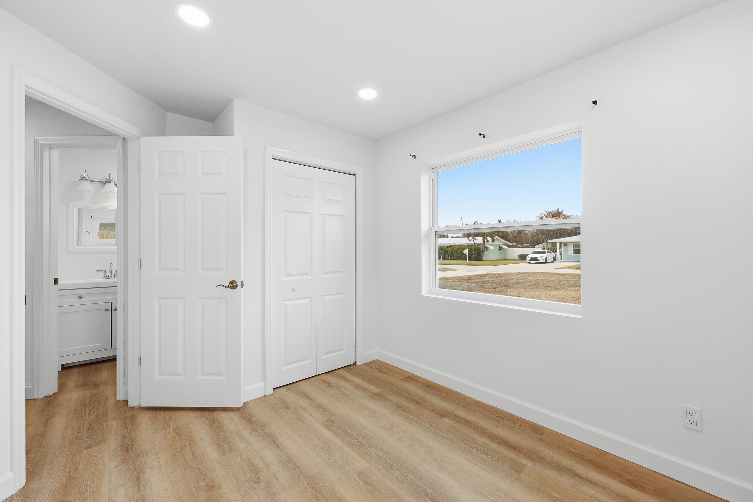 1612 NE South Street