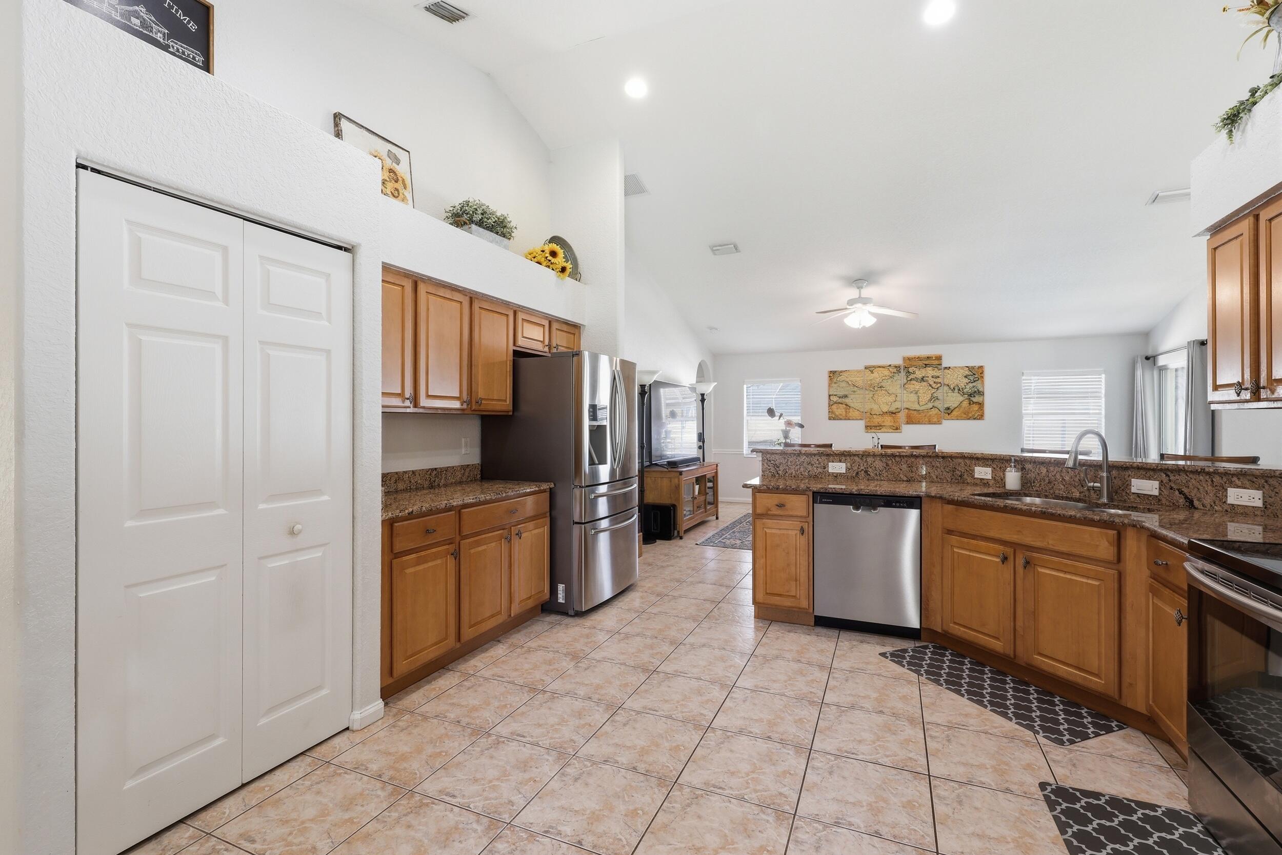 5878 NW Carovel Avenue, Port St. Lucie