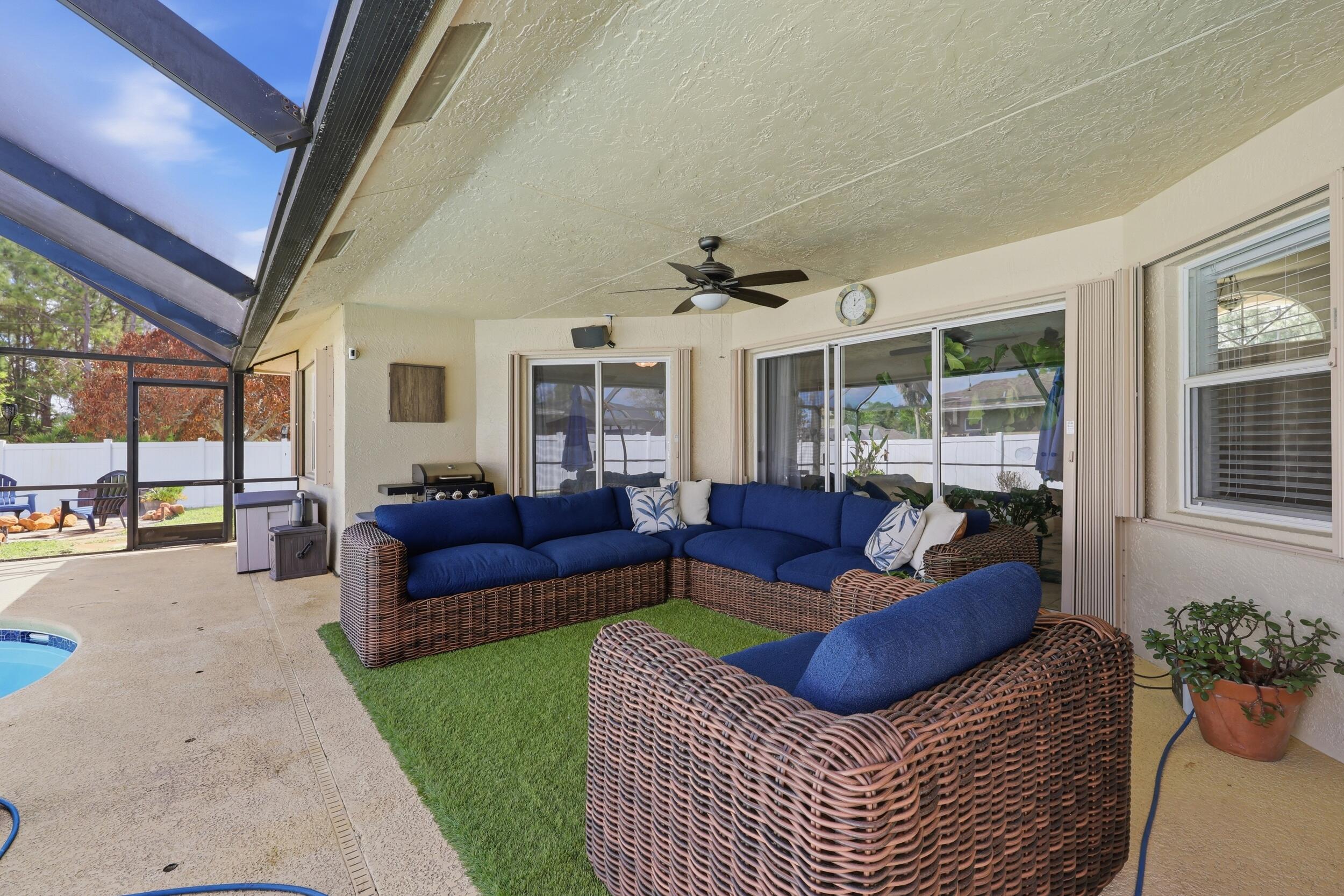 5878 NW Carovel Avenue, Port St. Lucie