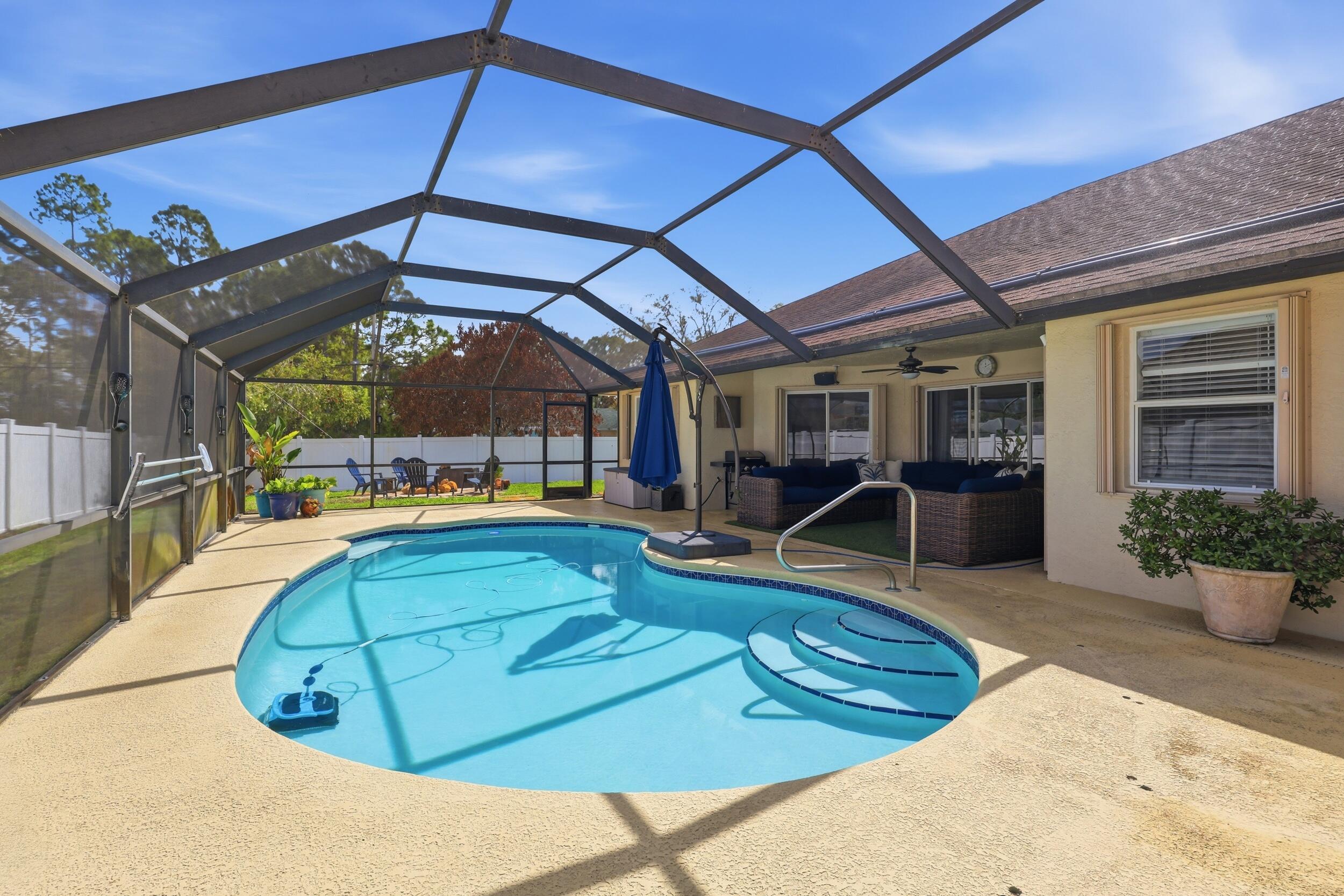 5878 NW Carovel Avenue, Port St. Lucie