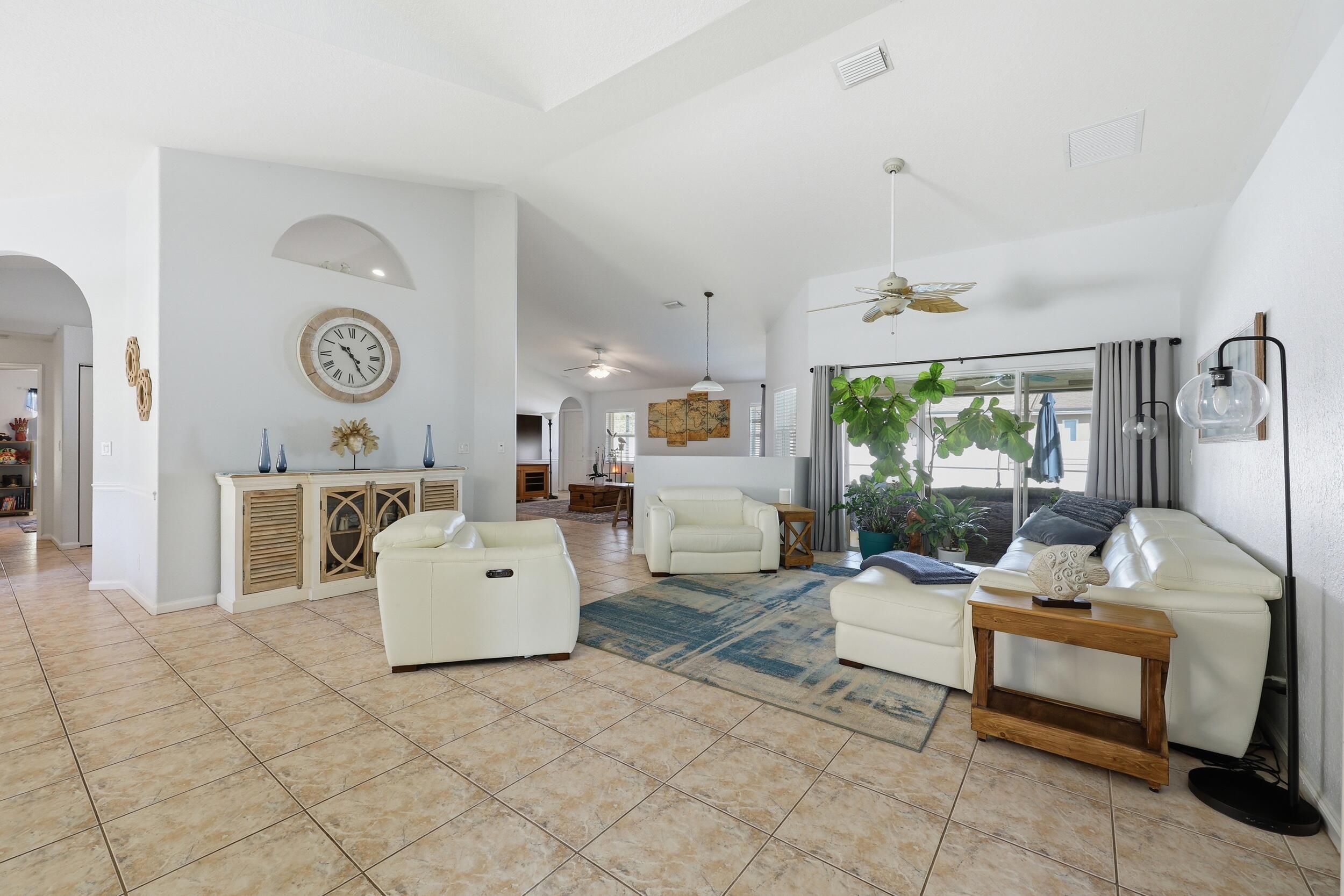 5878 NW Carovel Avenue, Port St. Lucie