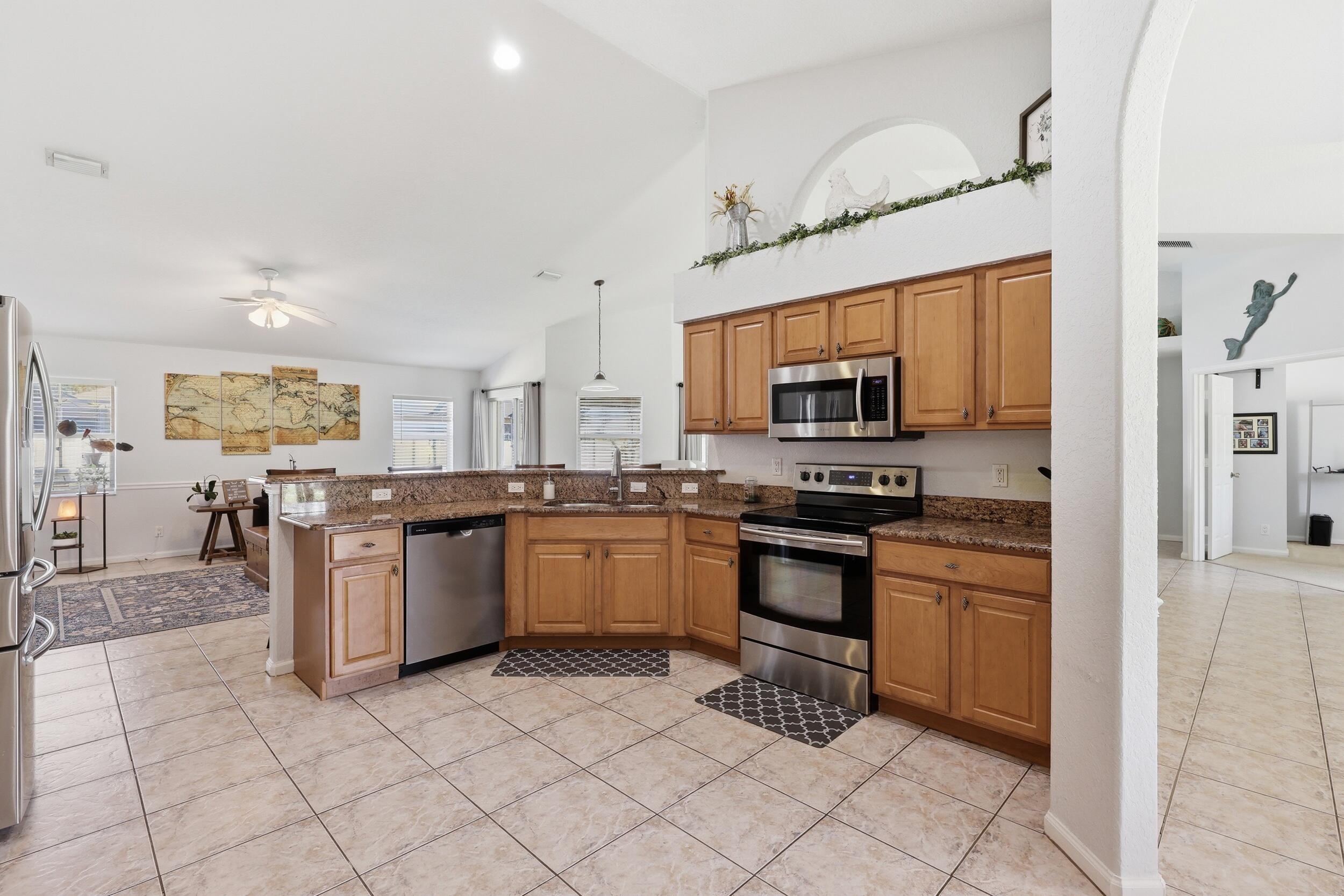 5878 NW Carovel Avenue, Port St. Lucie