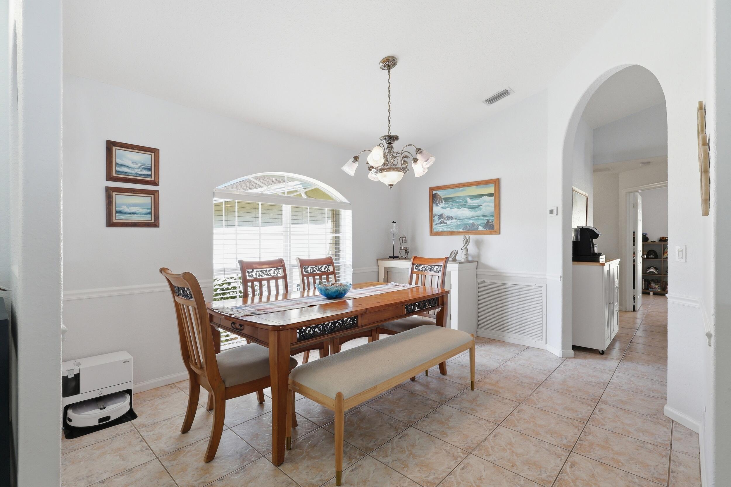 5878 NW Carovel Avenue, Port St. Lucie