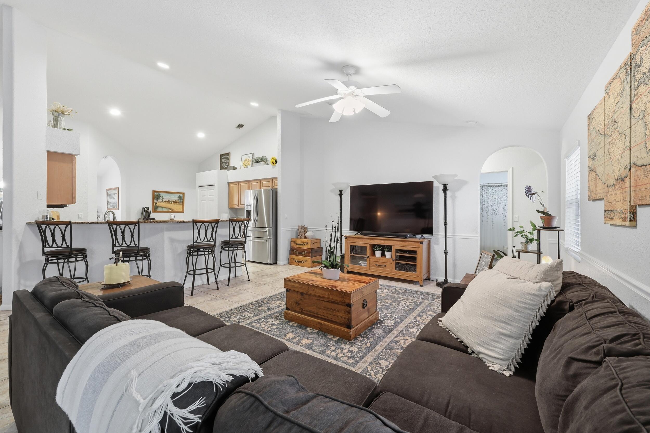 5878 NW Carovel Avenue, Port St. Lucie