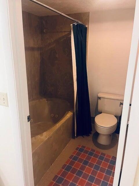 9440 Meadowood Drive 102