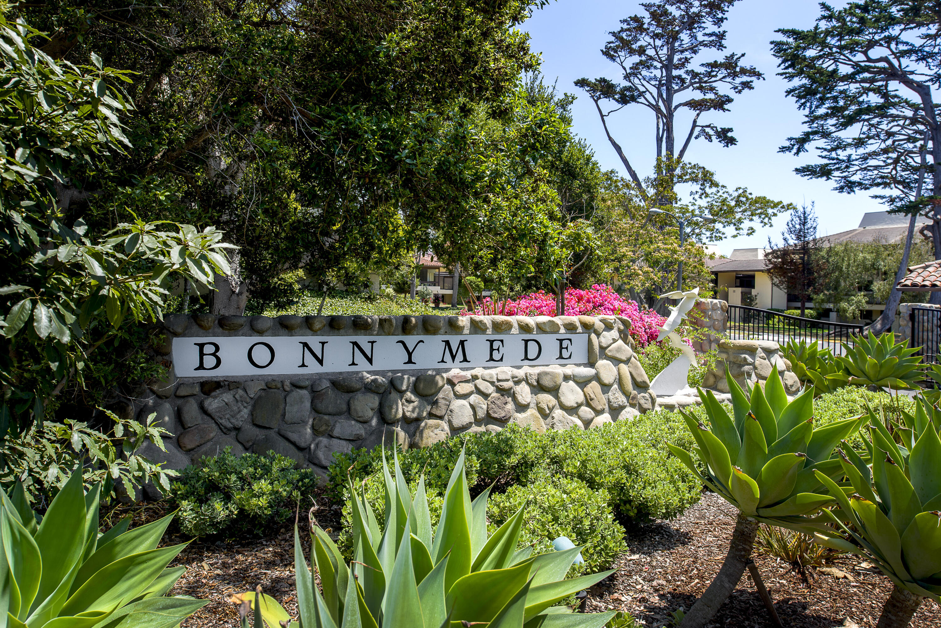 1338 Plaza Pacifica