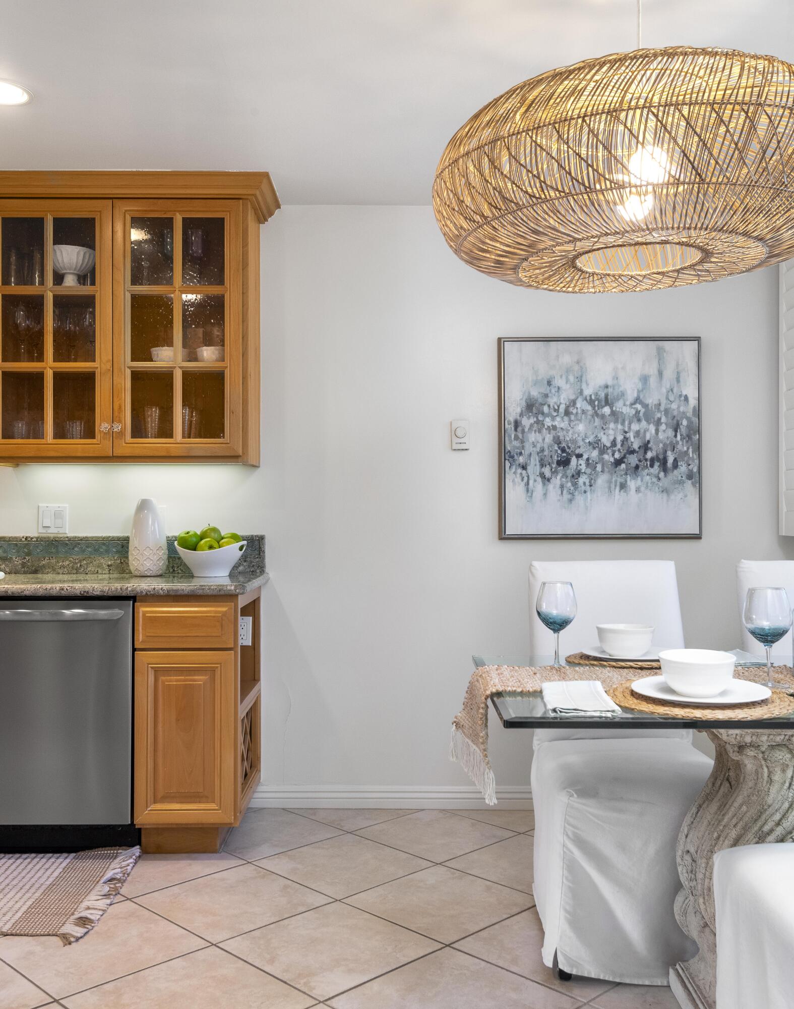 1338 Plaza Pacifica