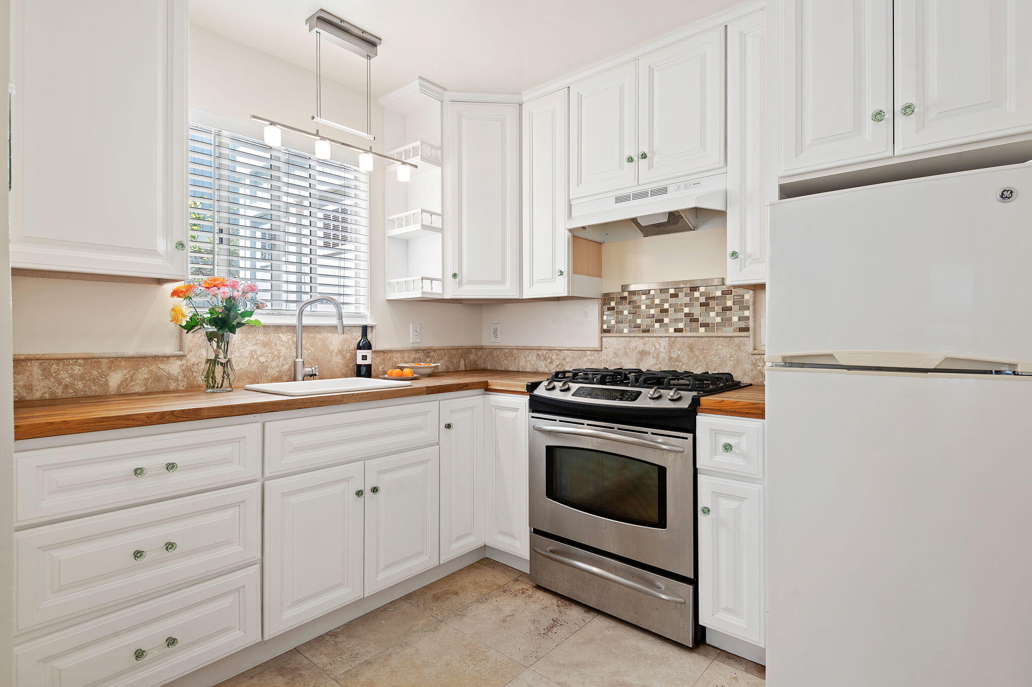 410 Camino Del Remedio, F