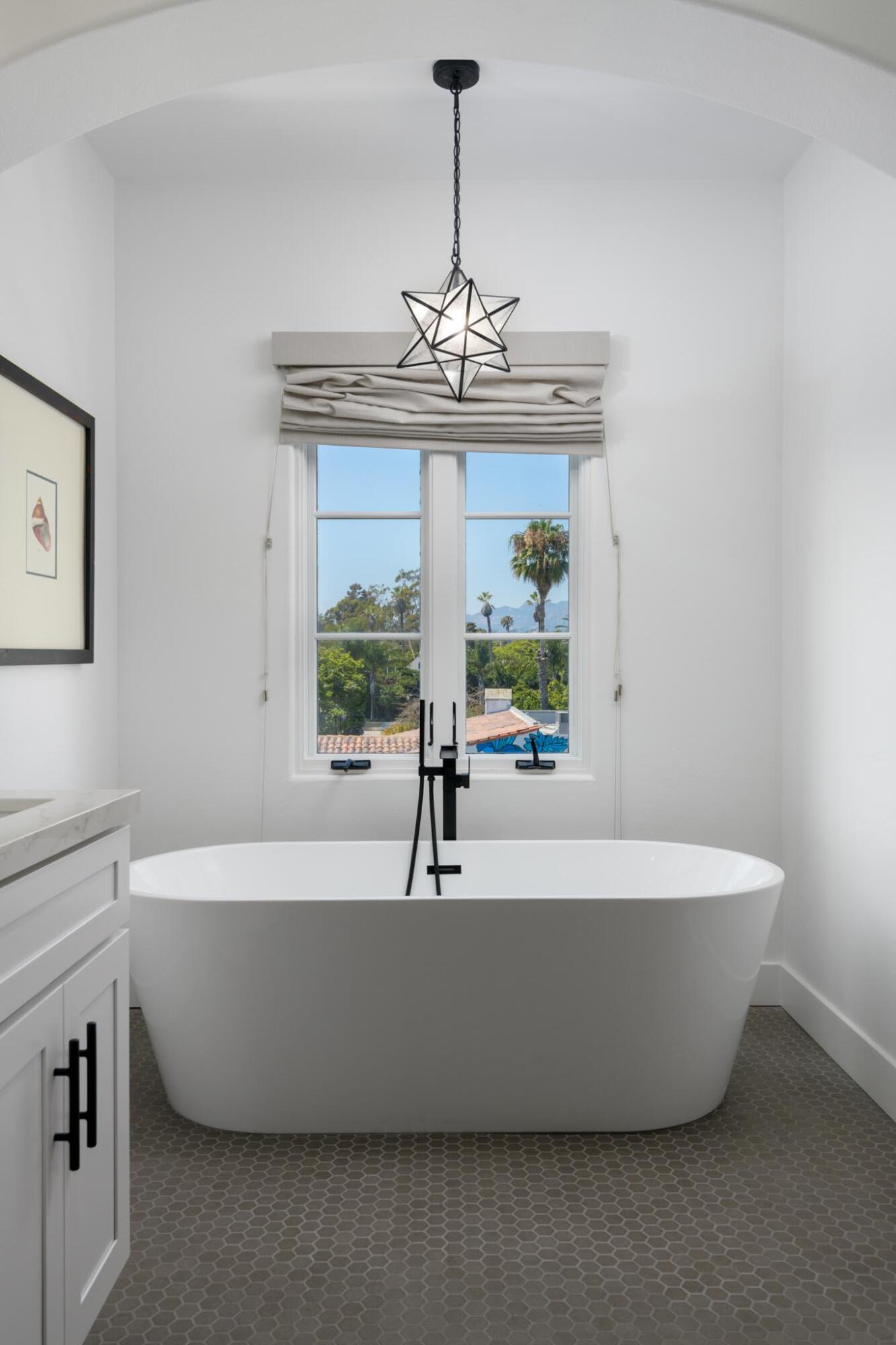 208 Santa Barbara Street Unit: D