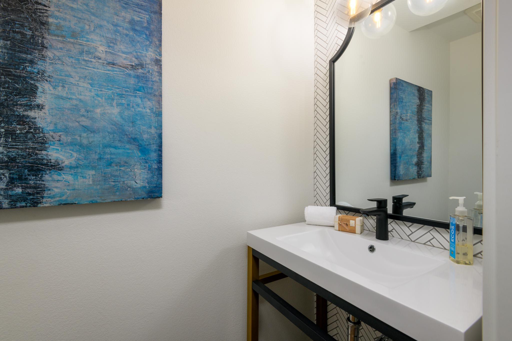 208 Santa Barbara Street Unit: D