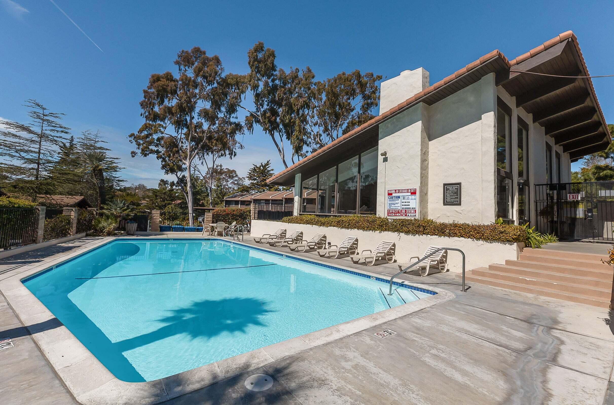 1035 Miramonte Drive, 4