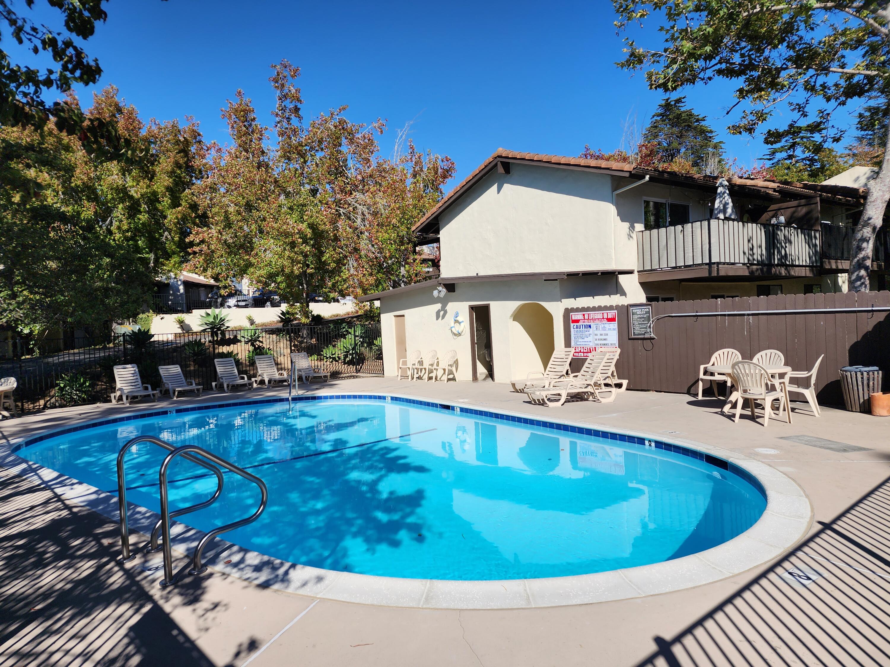 1035 Miramonte Drive, 4