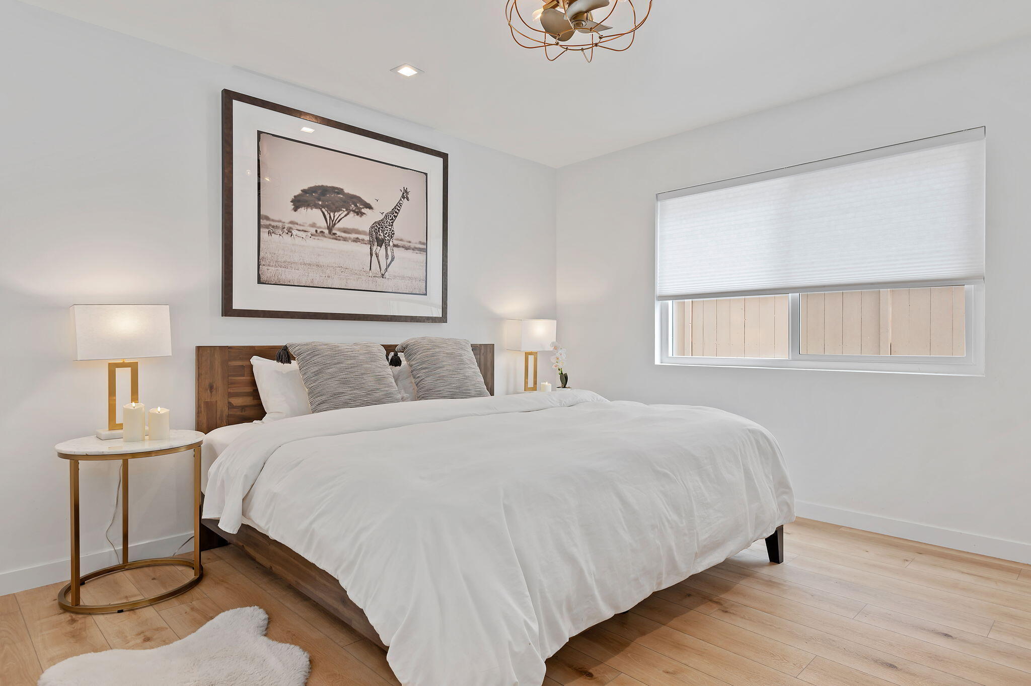 160 Ash Avenue, 1