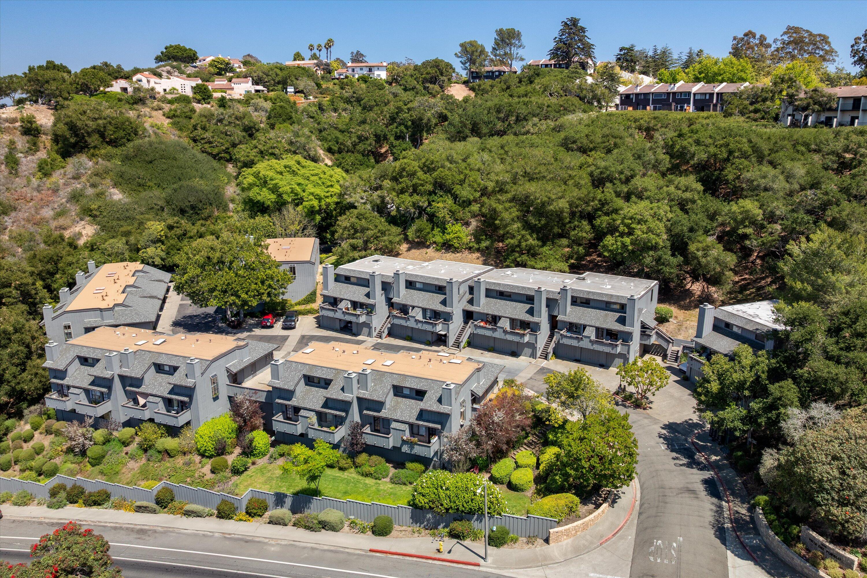 1050 Vista Del Pueblo, 5