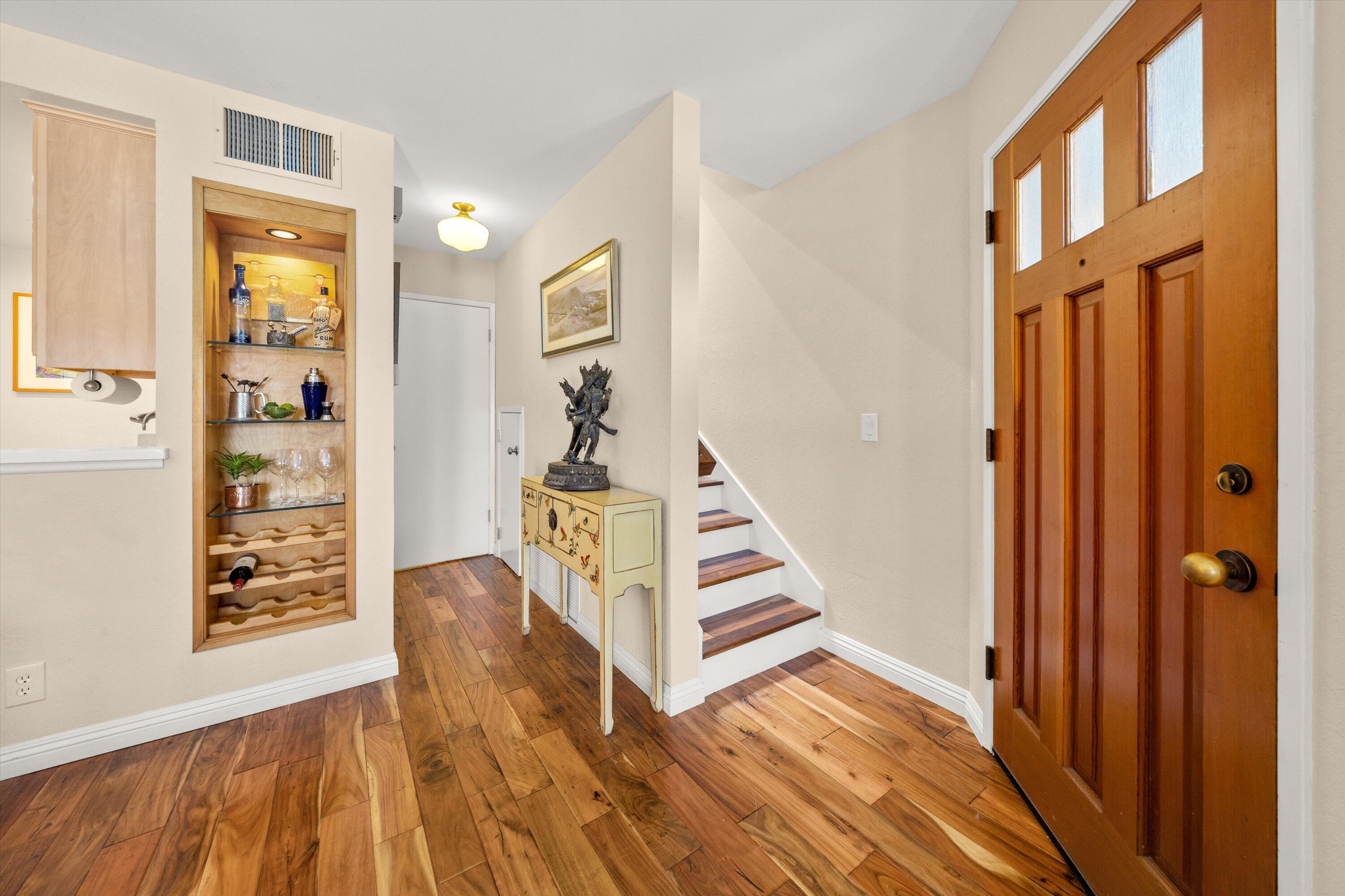 1050 Vista Del Pueblo, 5