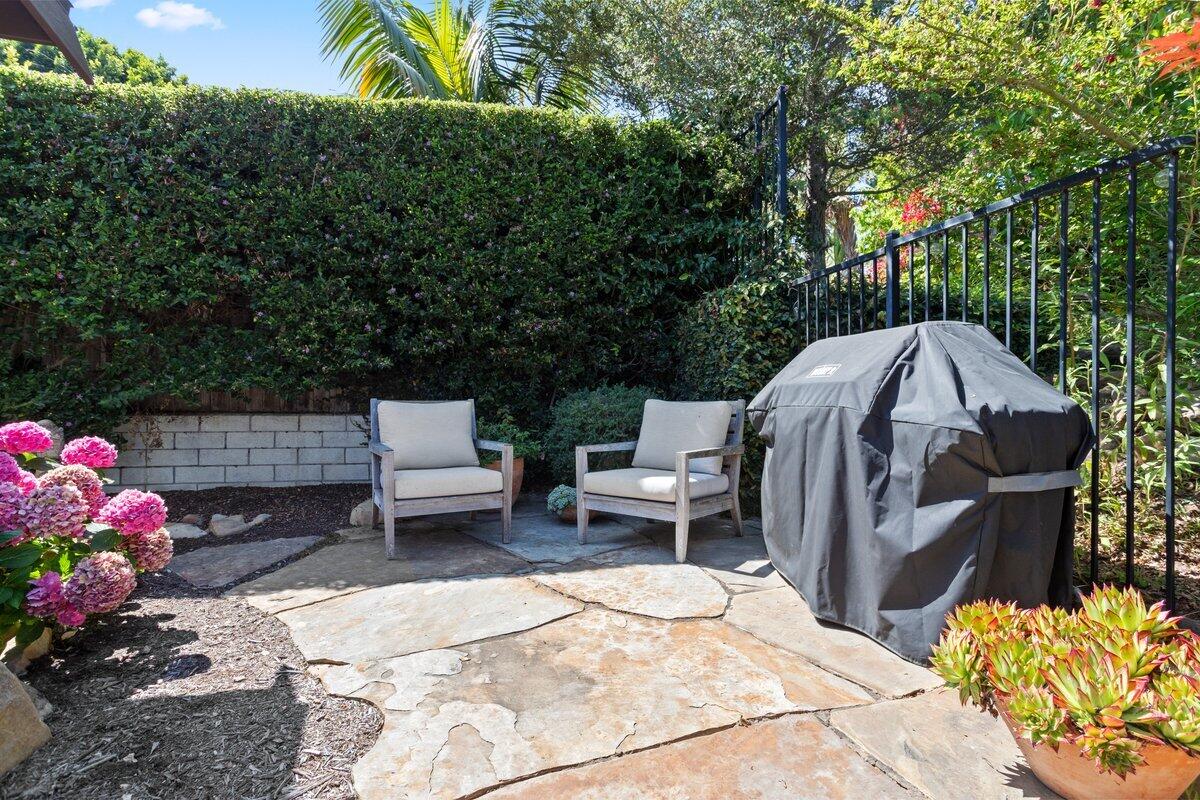 6360 Lagunitas Court