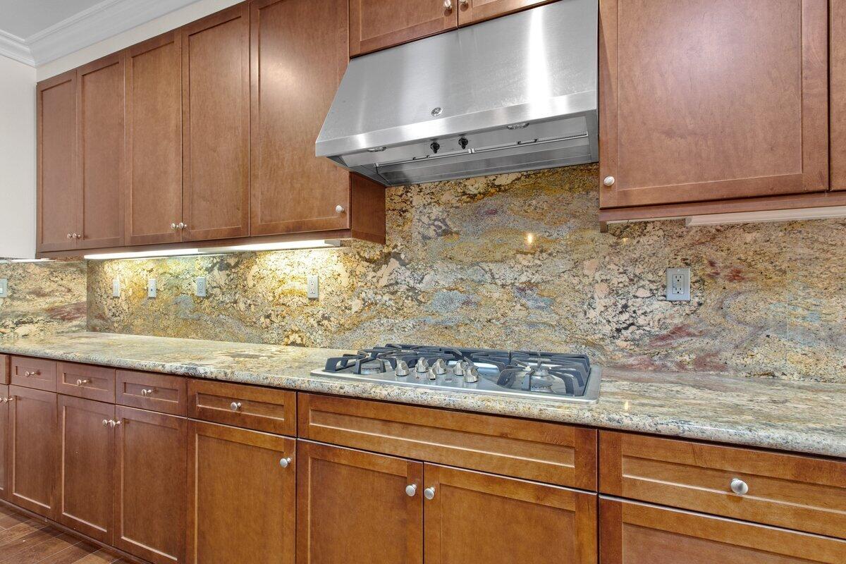 6360 Lagunitas Court