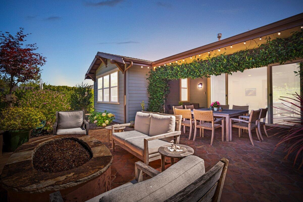 6360 Lagunitas Court