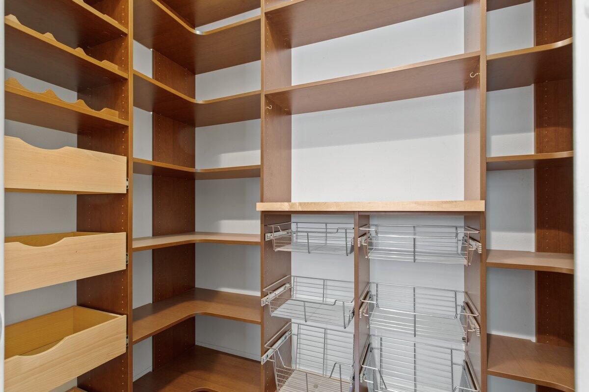 6360 Lagunitas Court