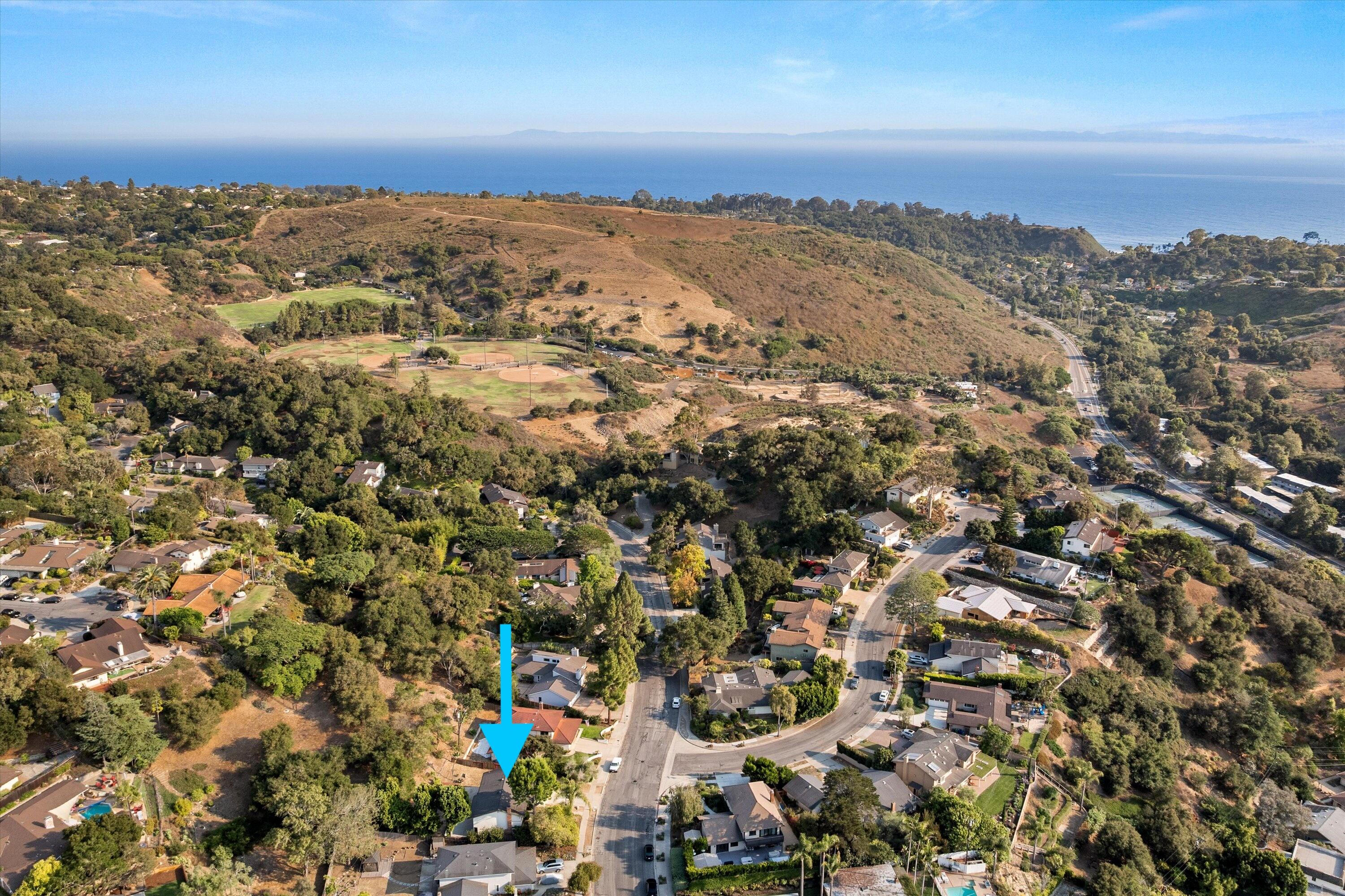 2210 St James Drive