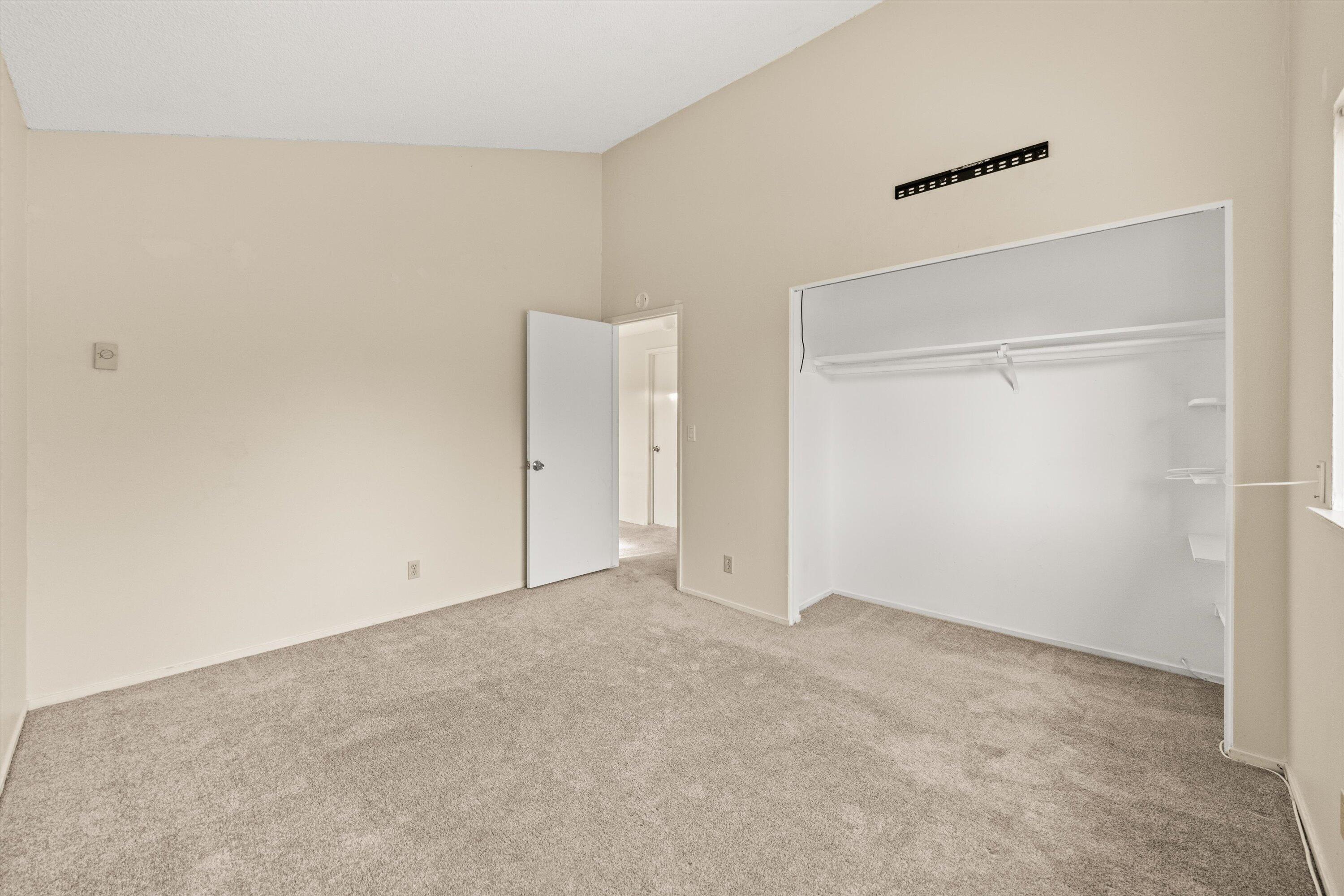 2210 St James Drive