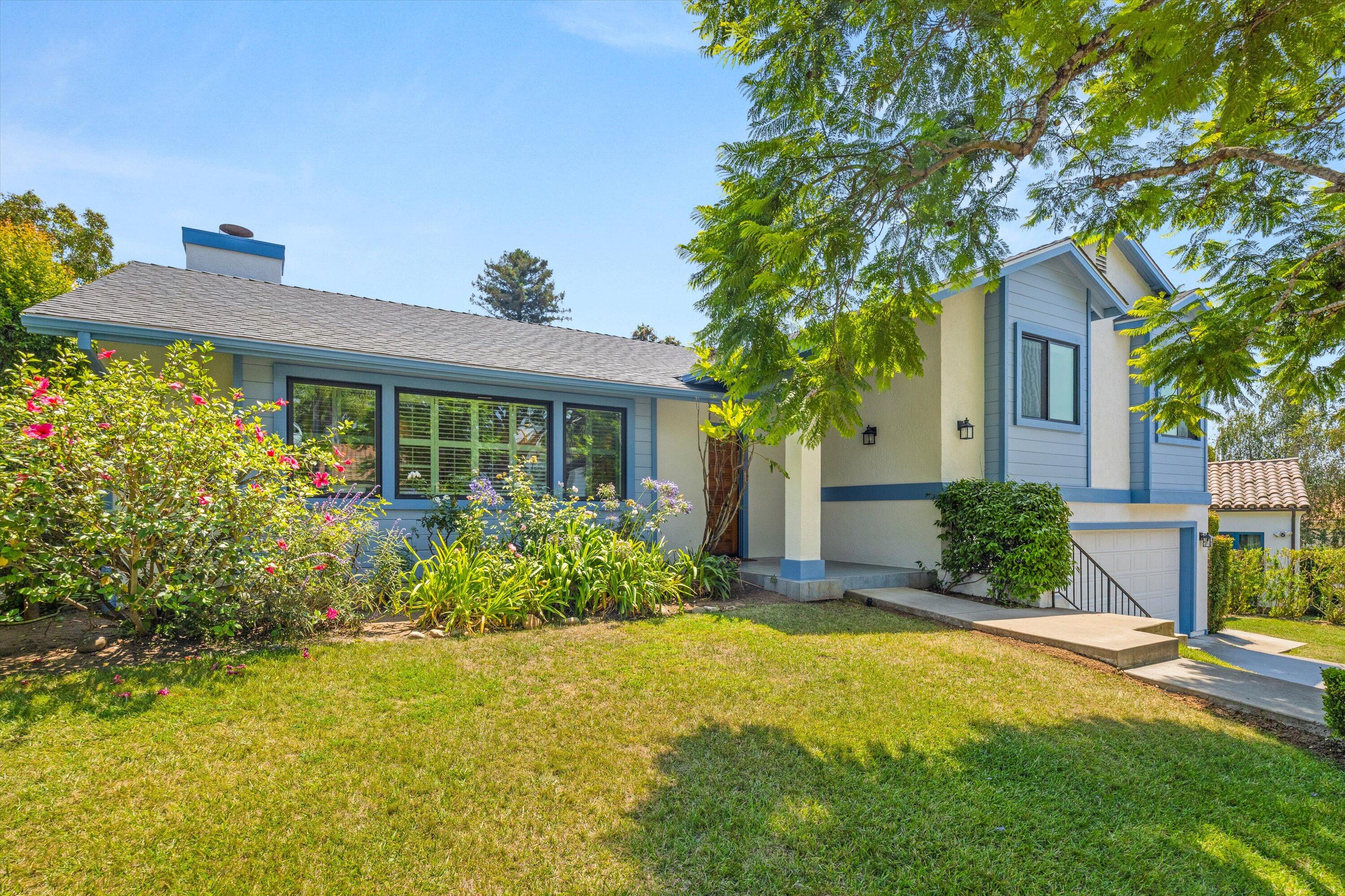 3767 Lincolnwood Drive