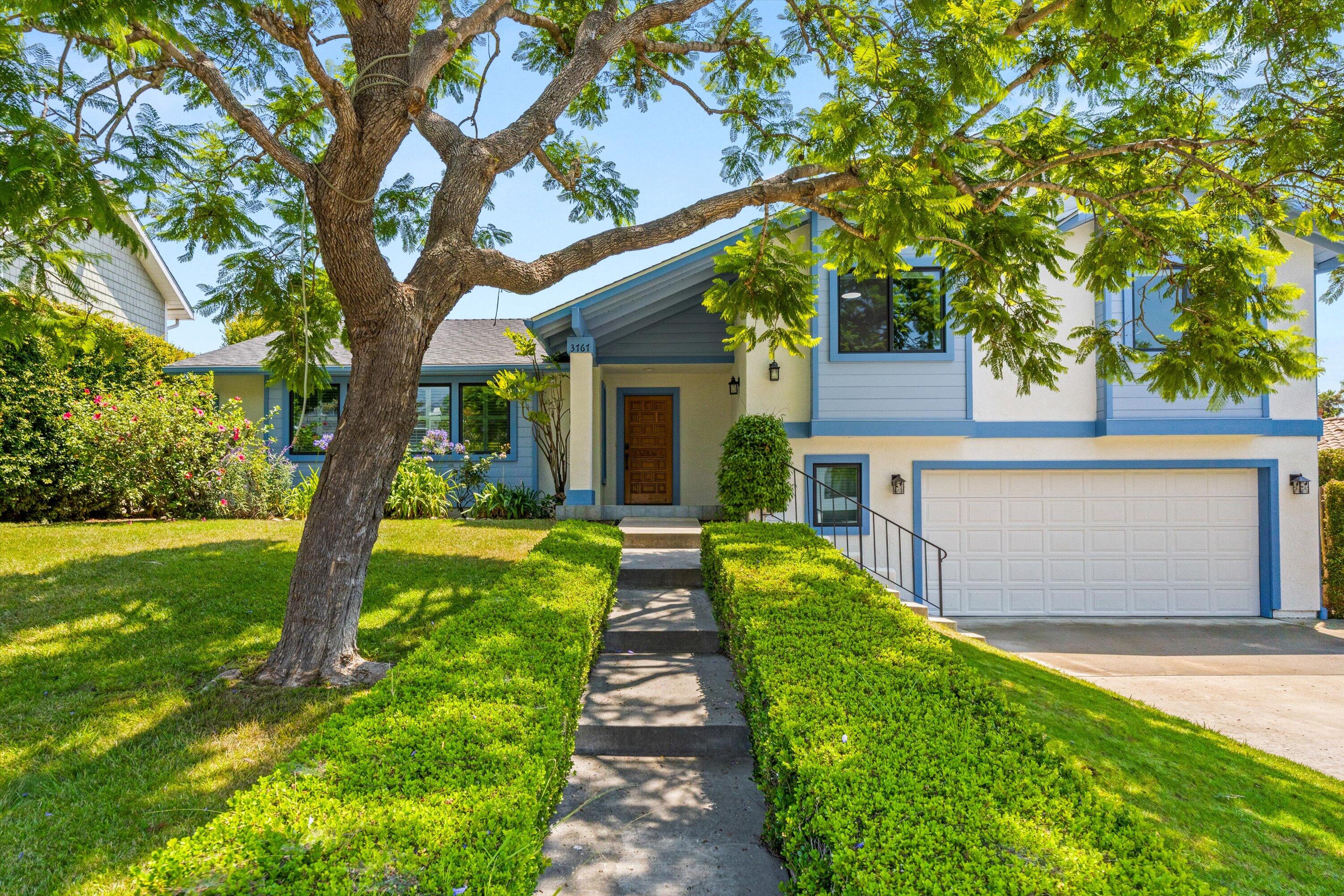 3767 Lincolnwood Drive