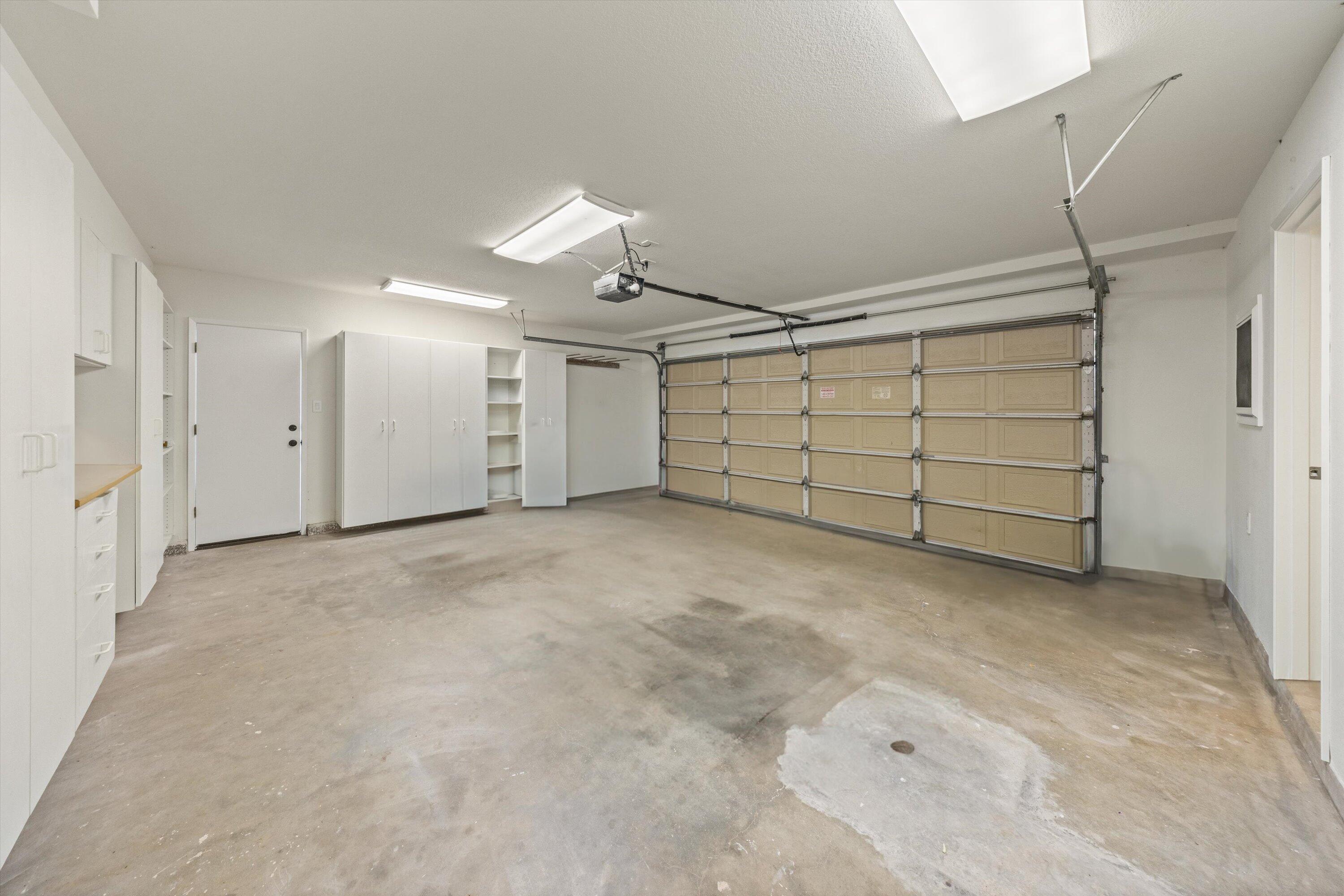 3767 Lincolnwood Drive