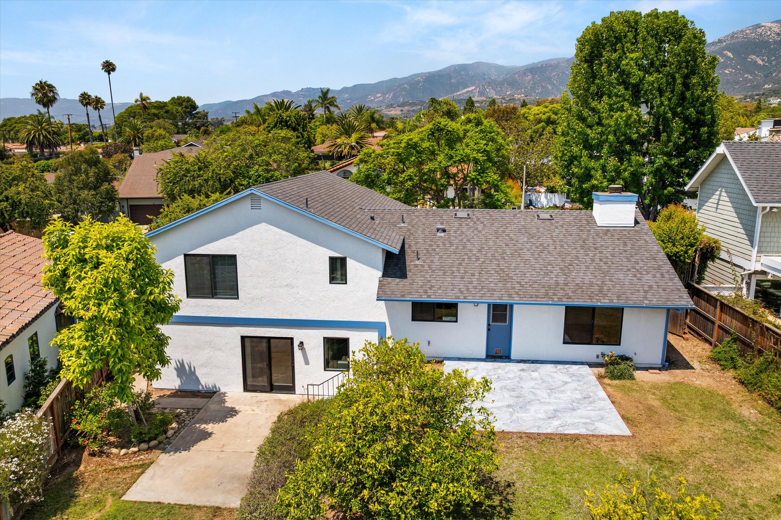 3767 Lincolnwood Drive