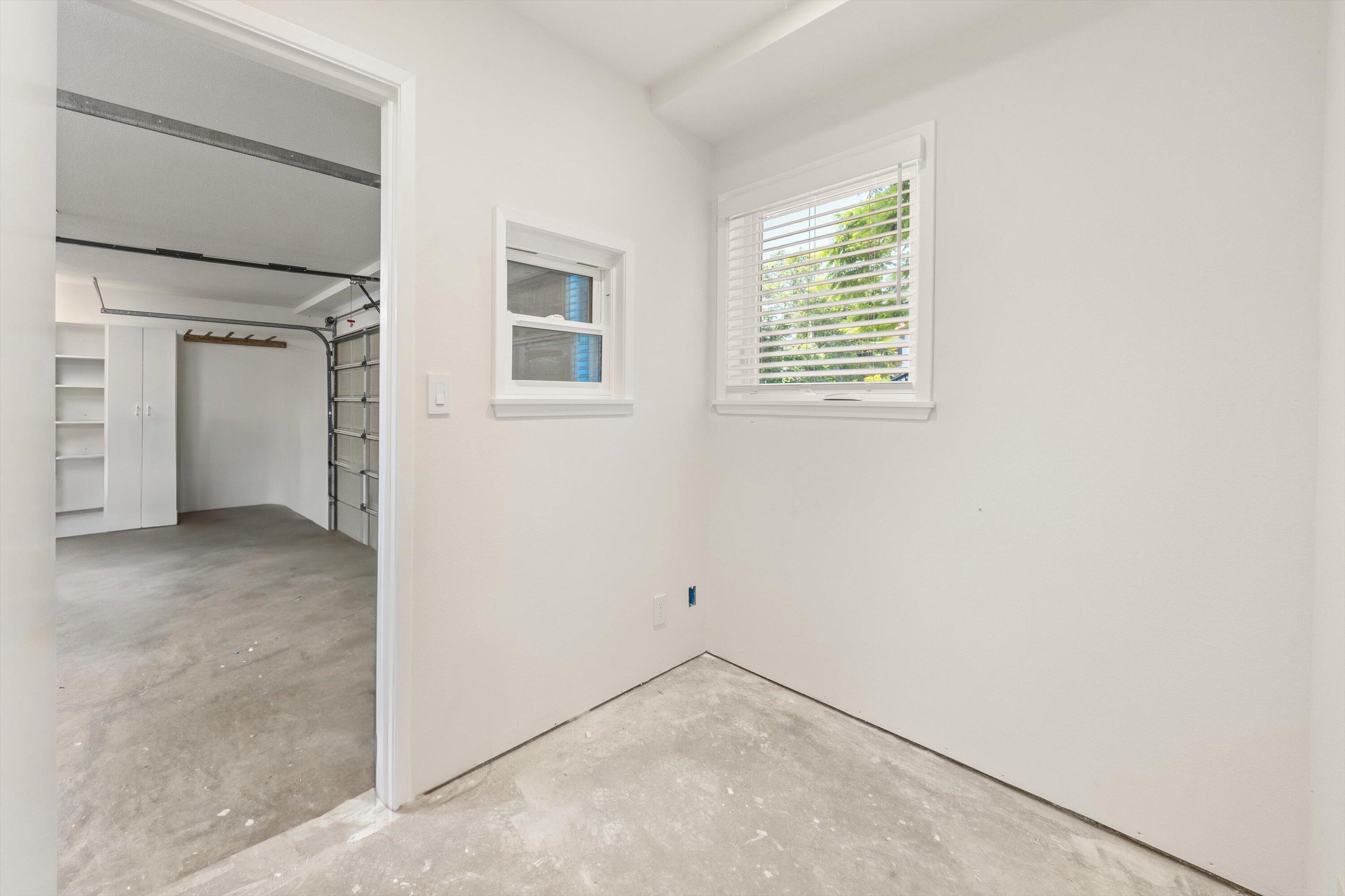 3767 Lincolnwood Drive