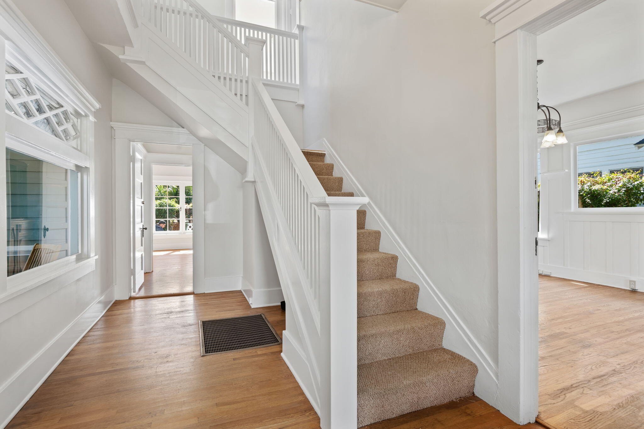 430 Corona Del Mar