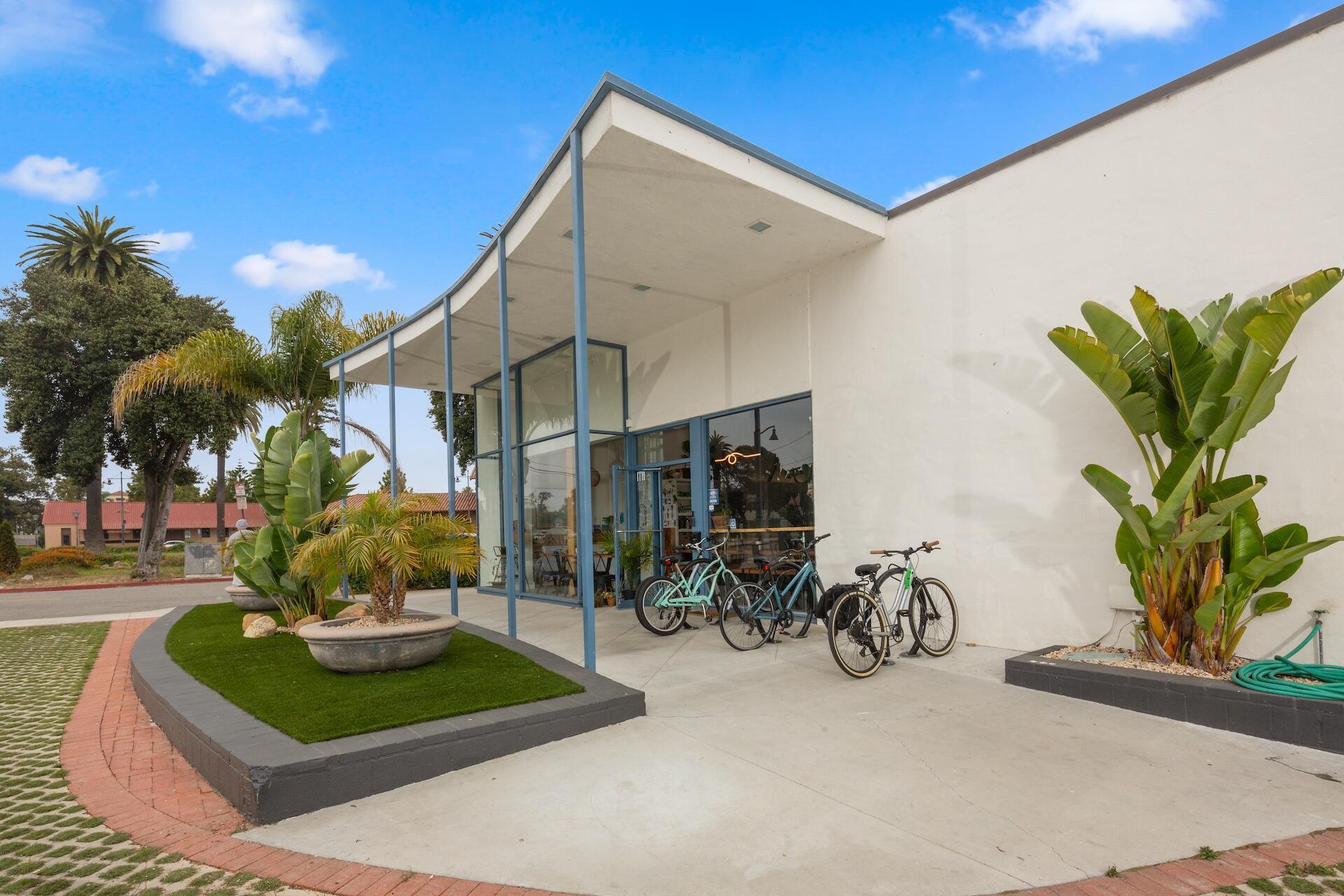 134-A Chapala Street