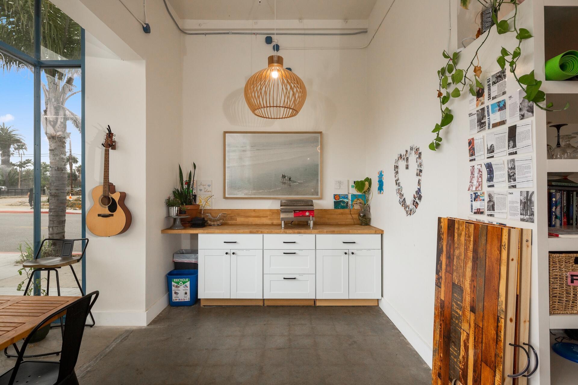 134-A Chapala Street