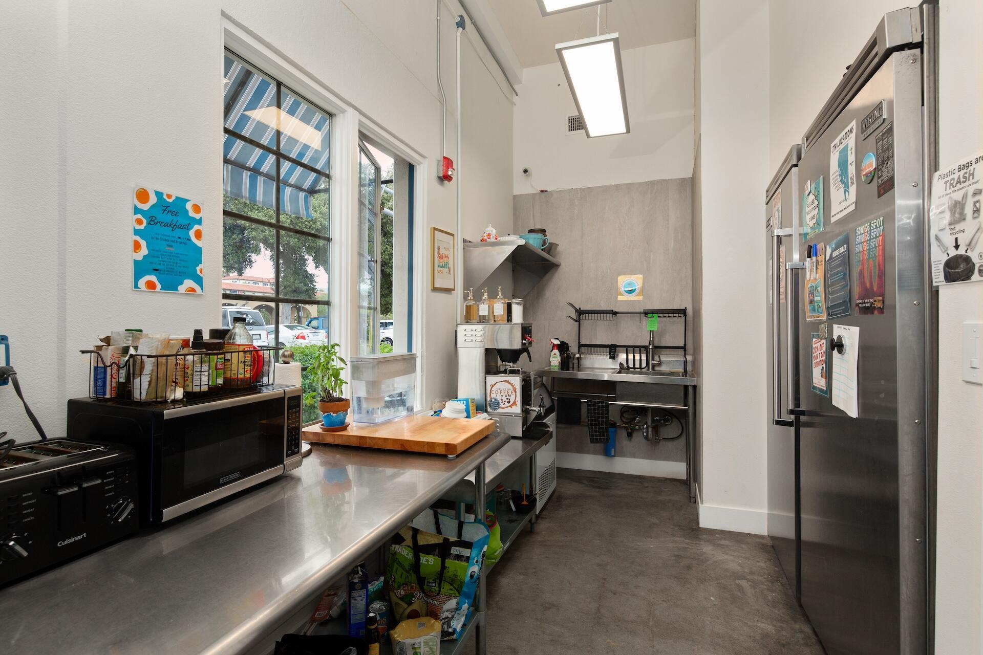 134-A Chapala Street