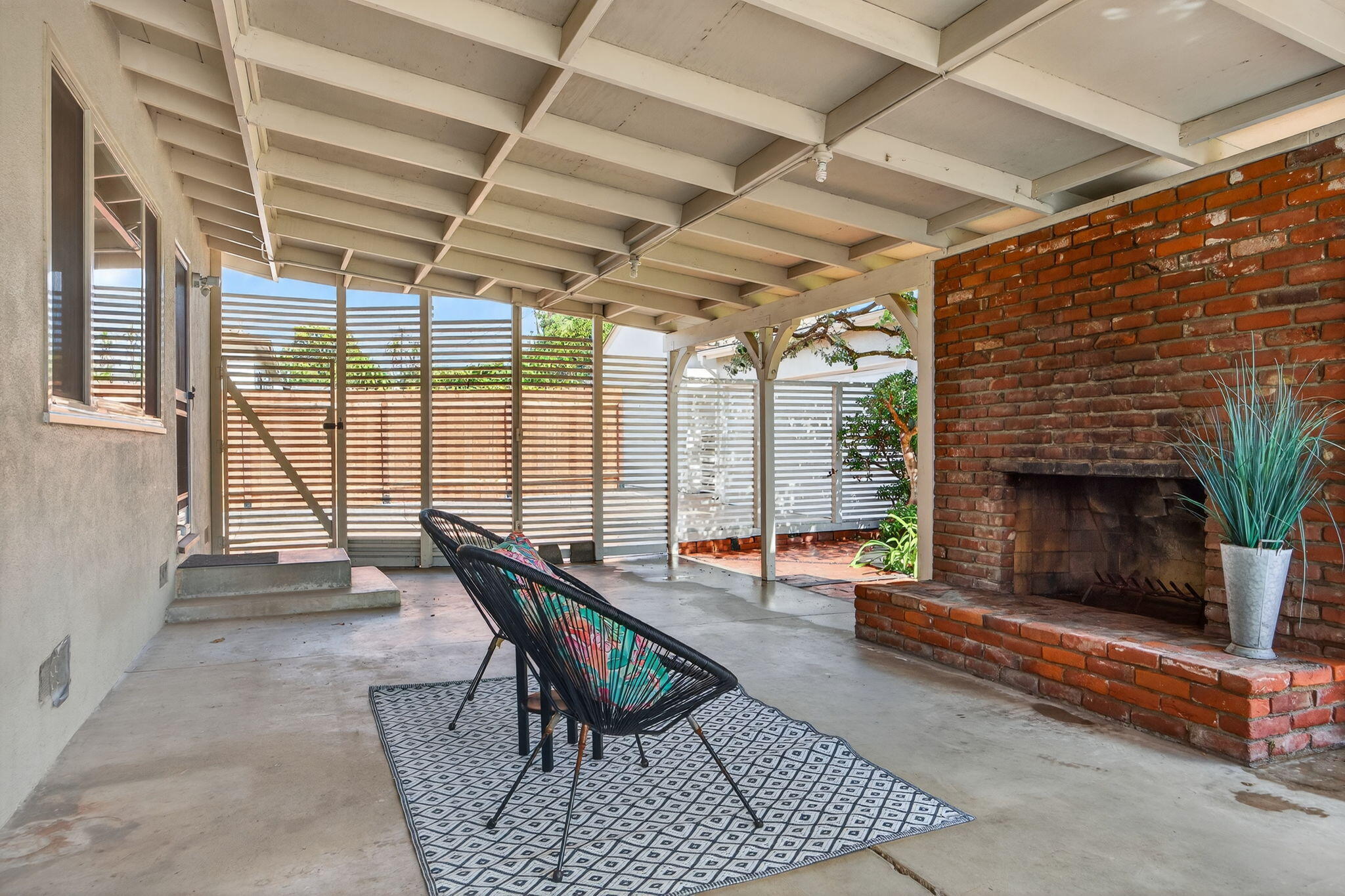 664 Lemon Grove Avenue