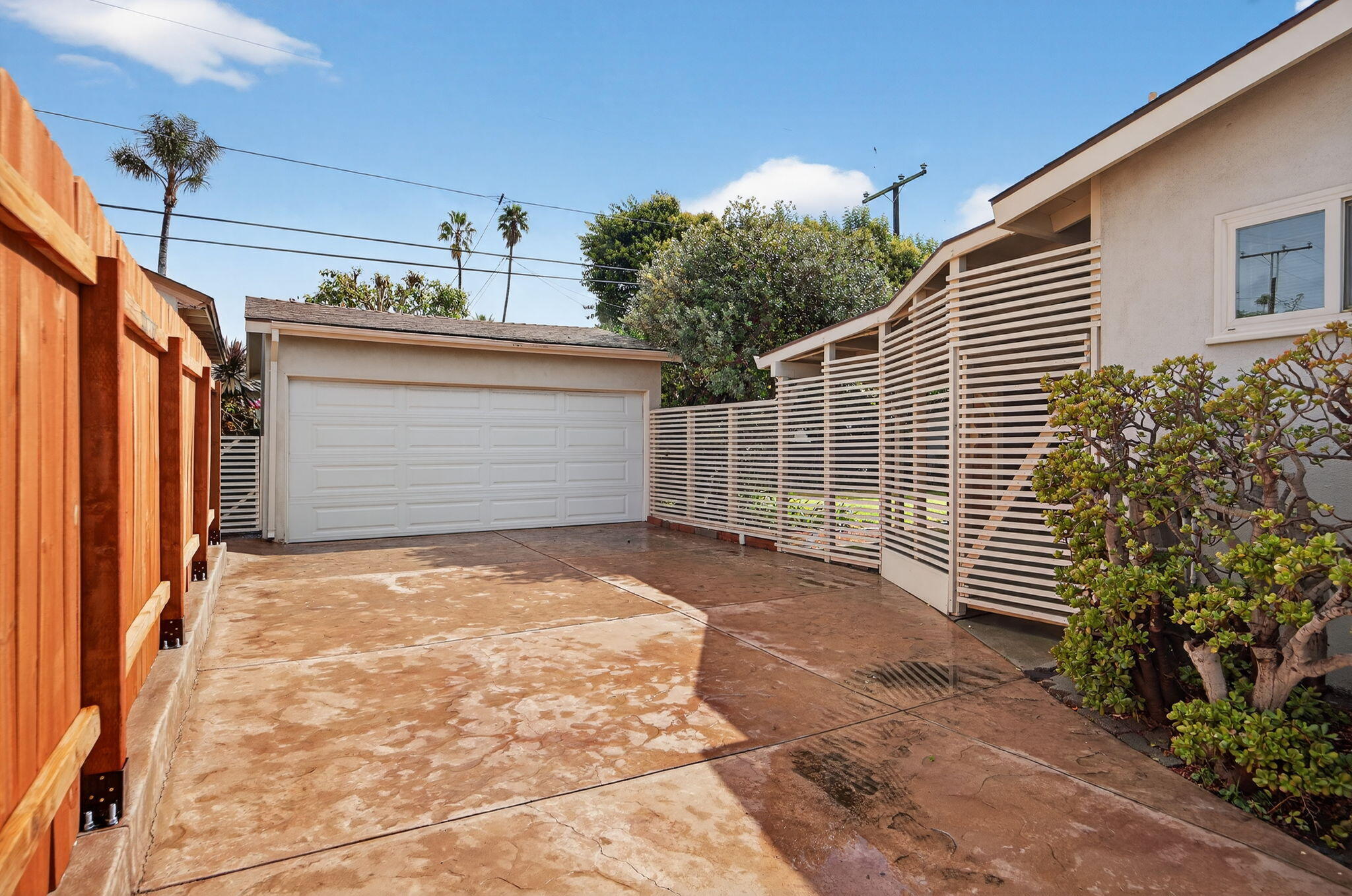 664 Lemon Grove Avenue