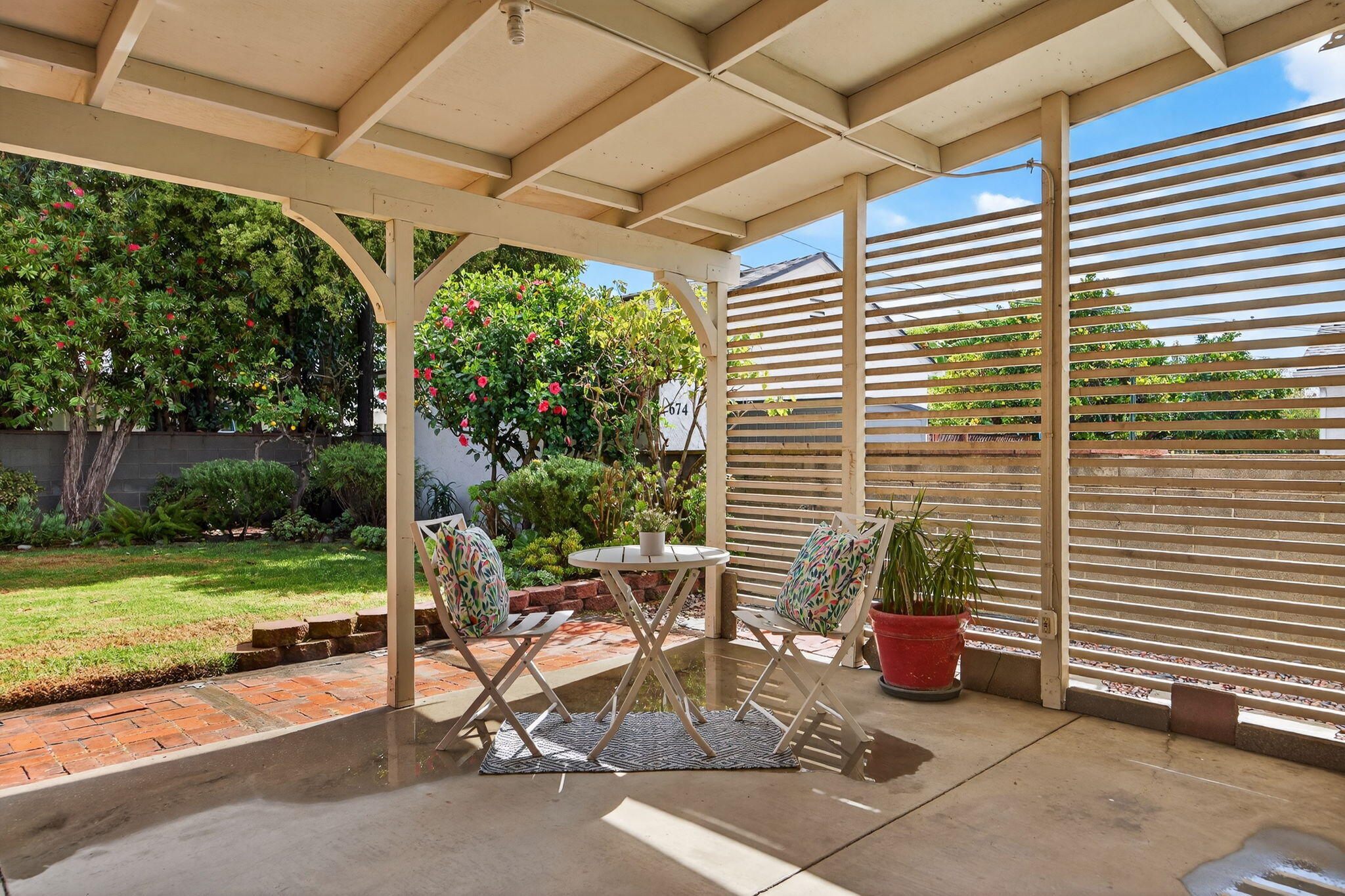 664 Lemon Grove Avenue