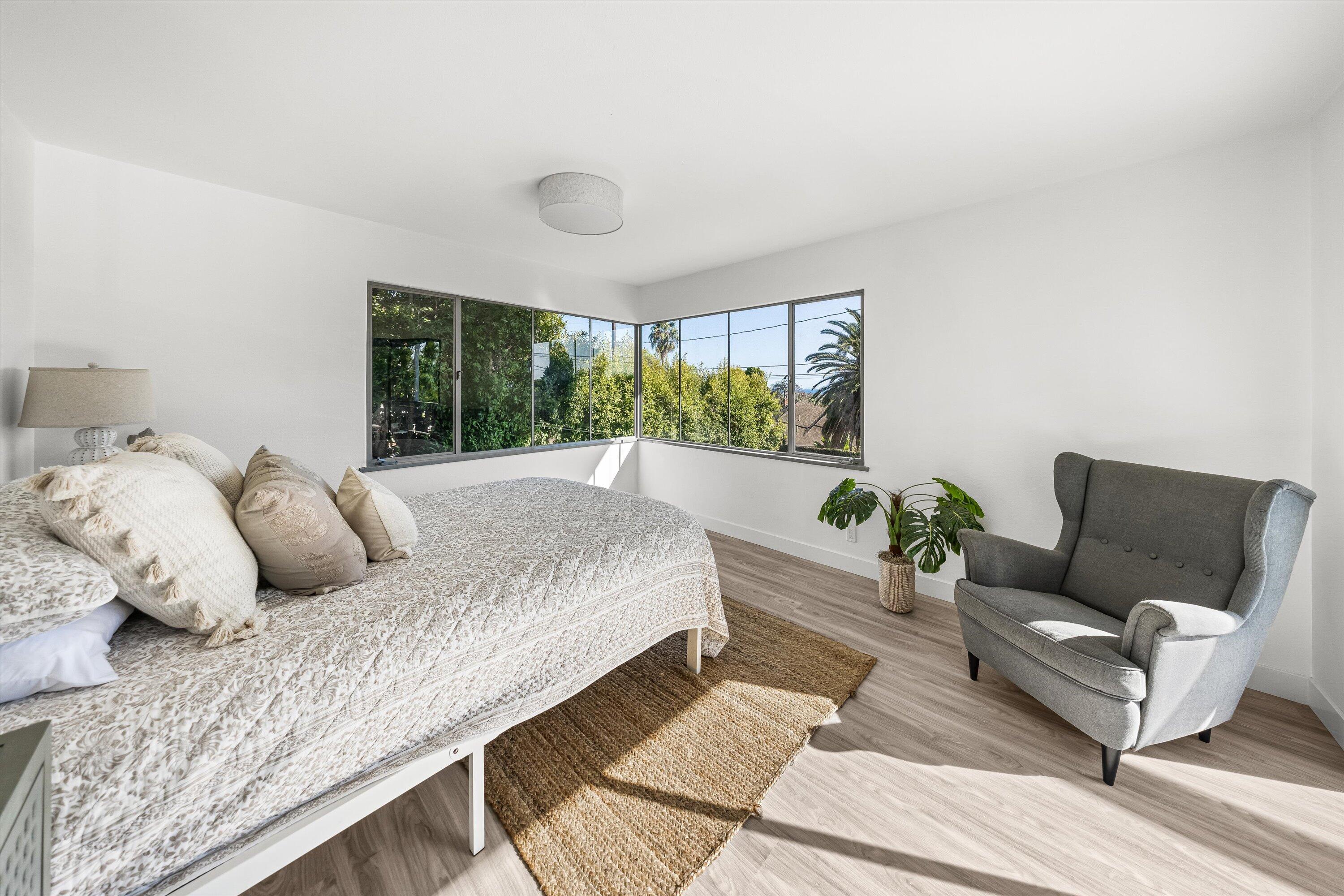 1418 Alta Vista Road