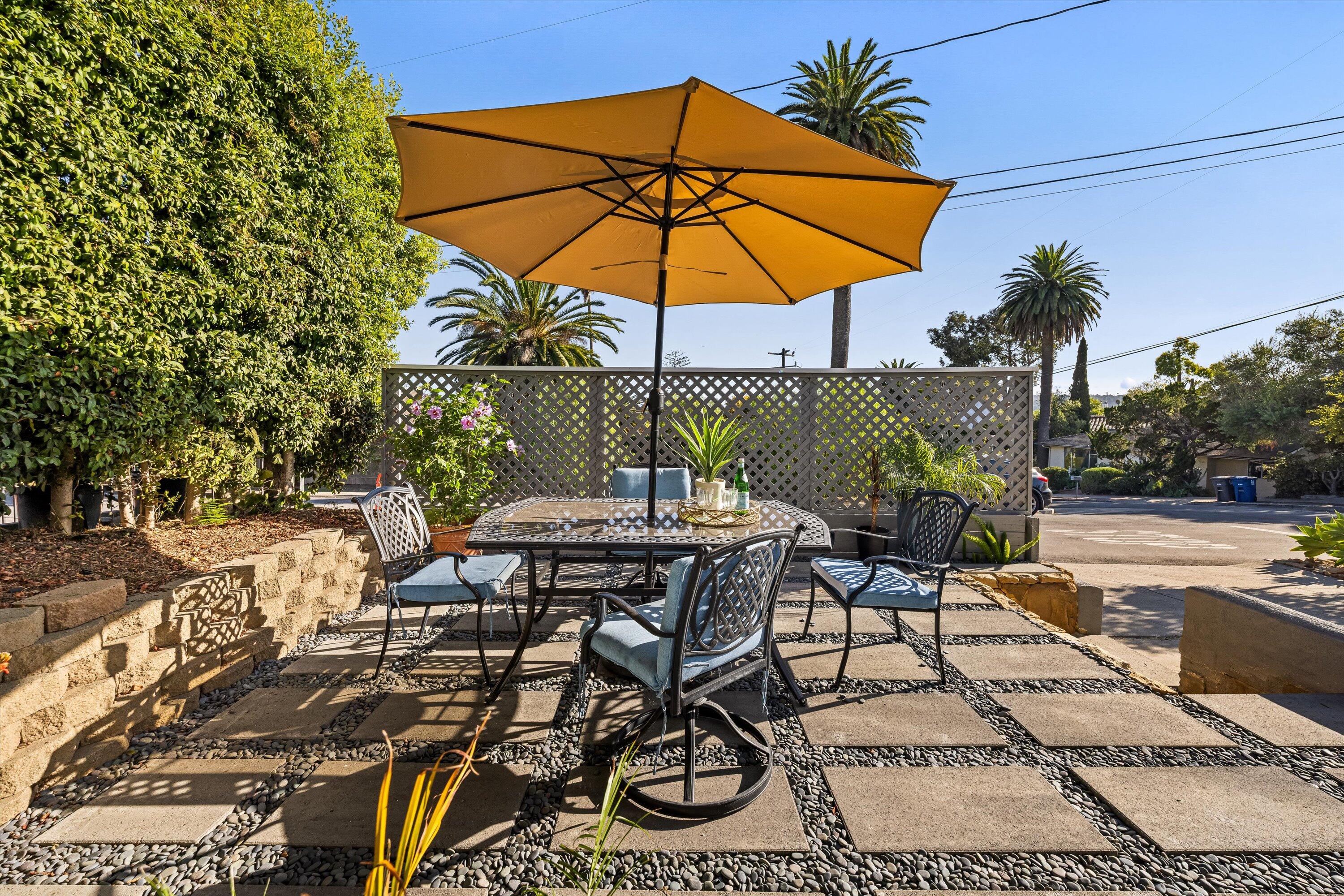 1418 Alta Vista Road