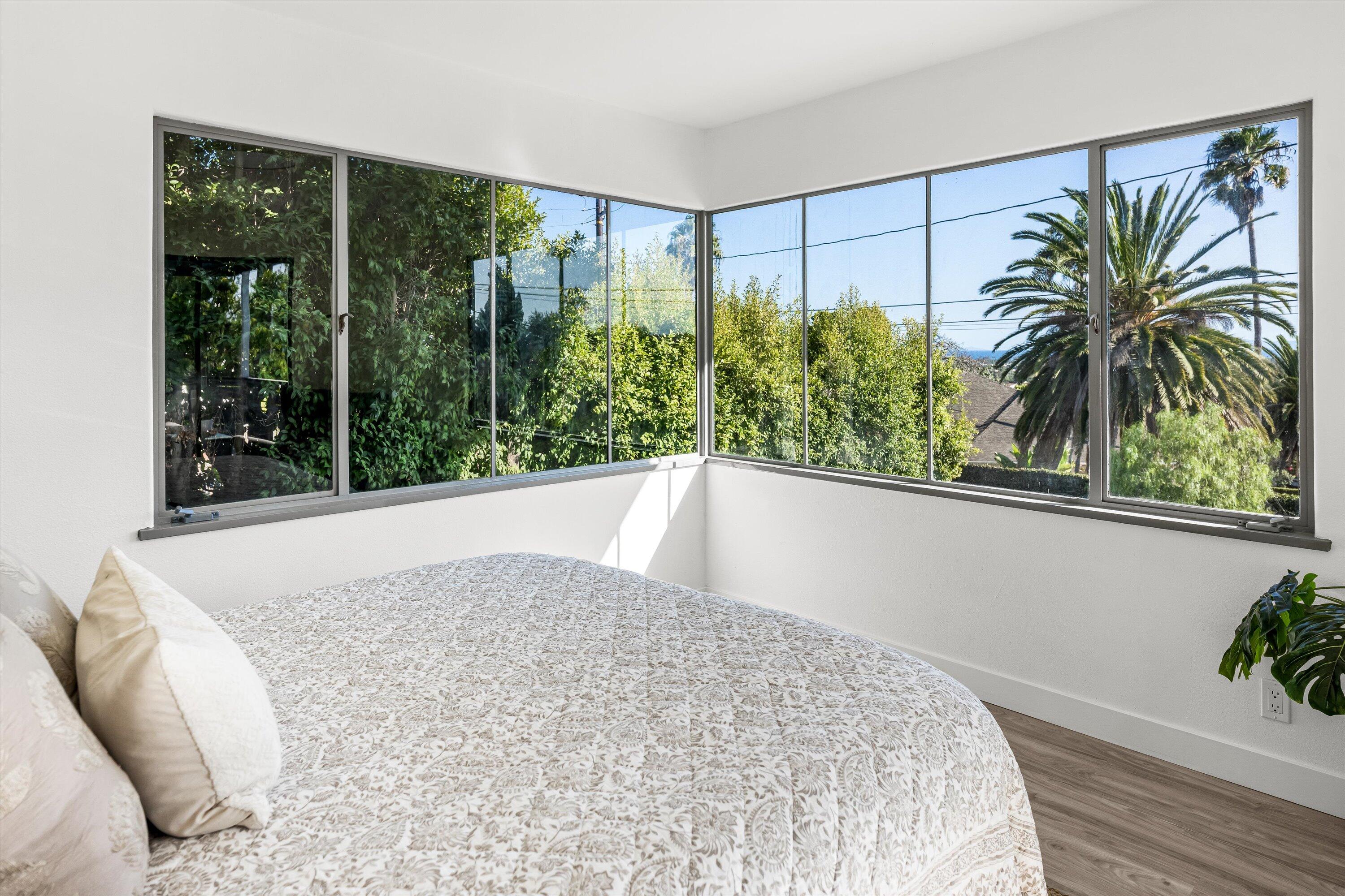 1418 Alta Vista Road